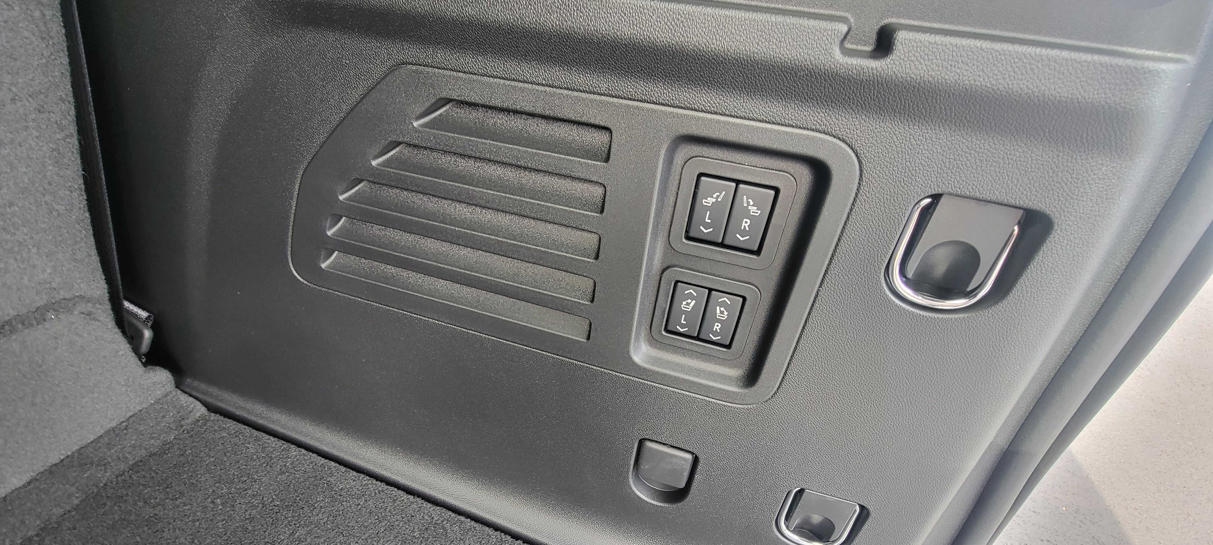2027 GMC Acadia Denali Ultimate