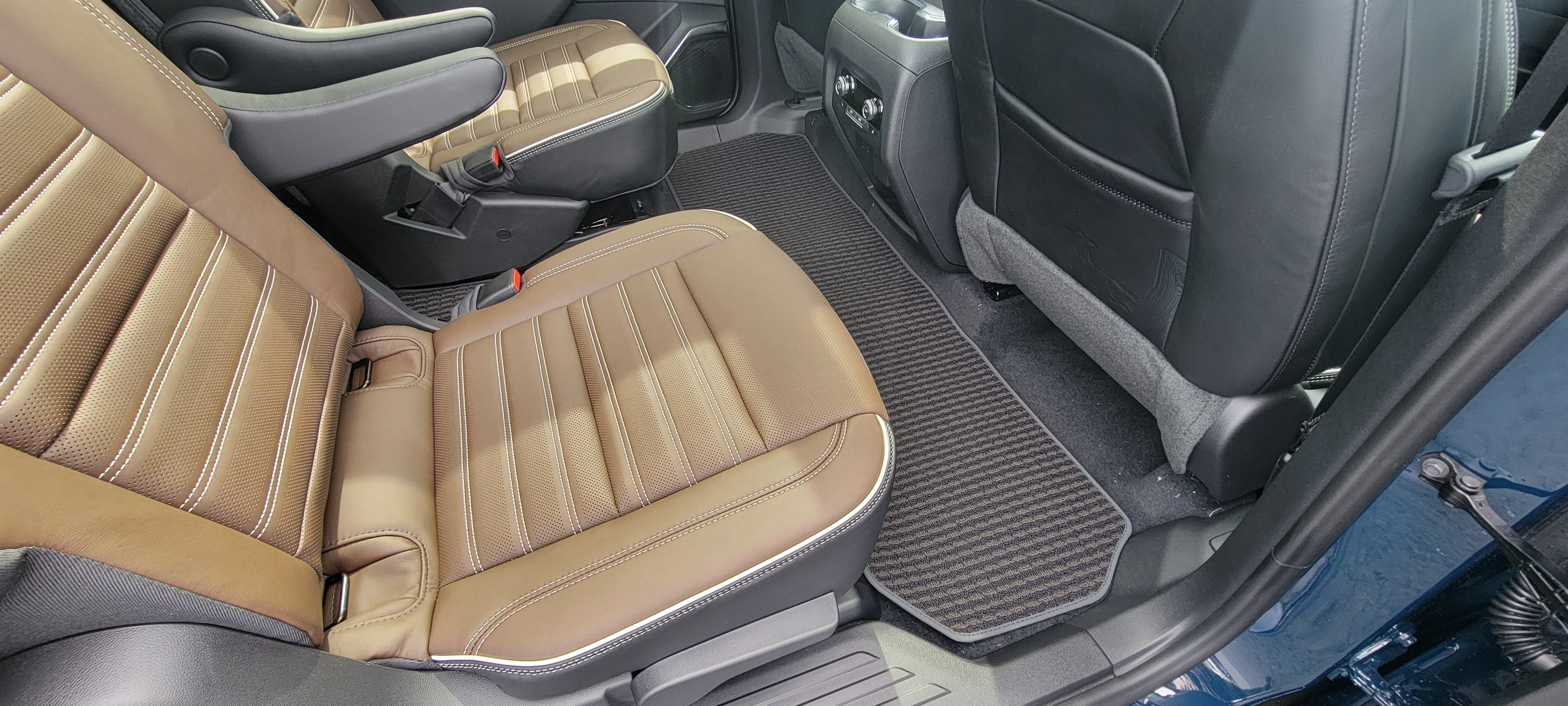 2027 GMC Acadia Denali Ultimate