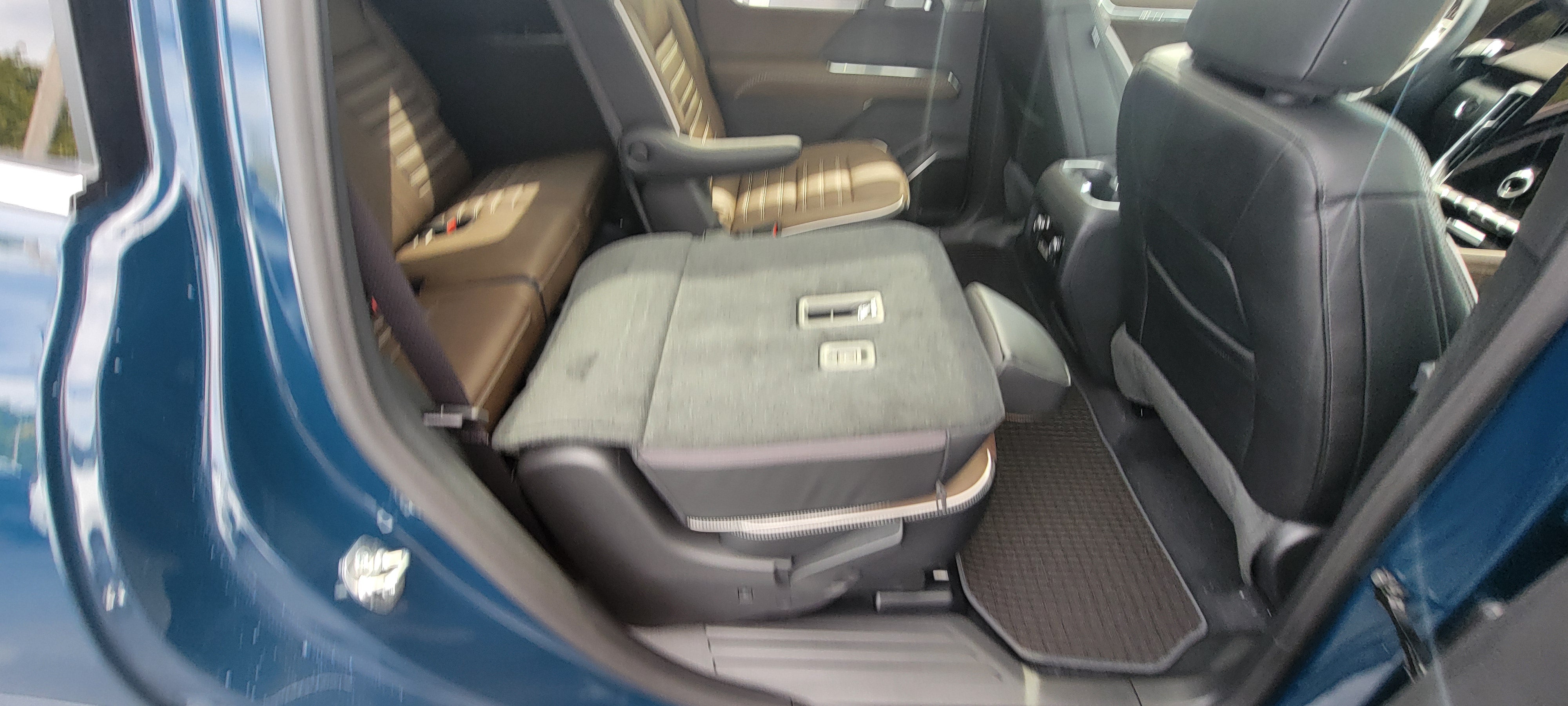 2027 GMC Acadia Denali Ultimate