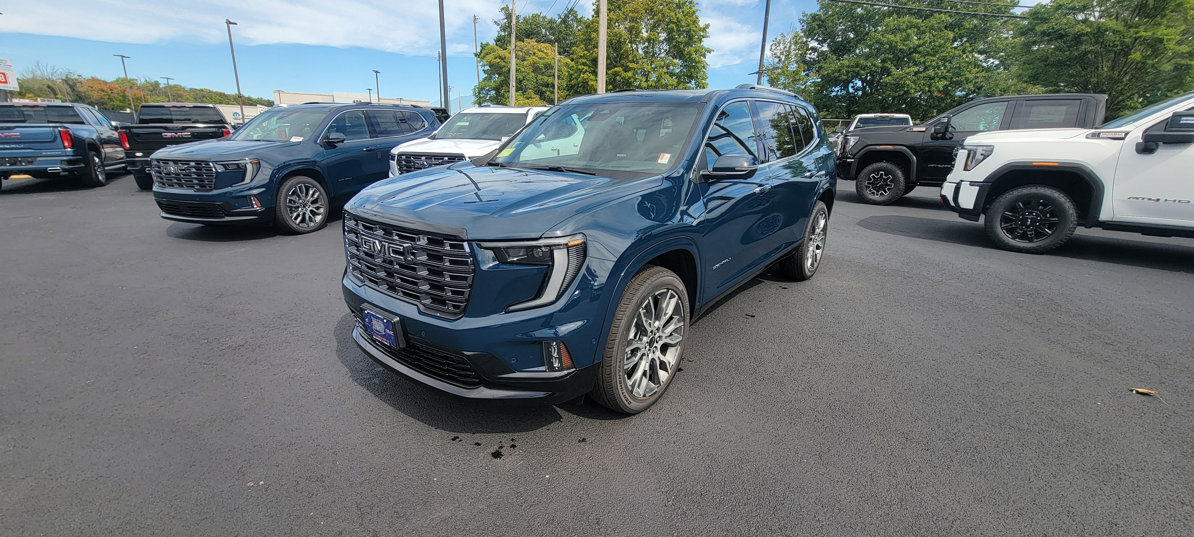 2027 GMC Acadia Denali Ultimate