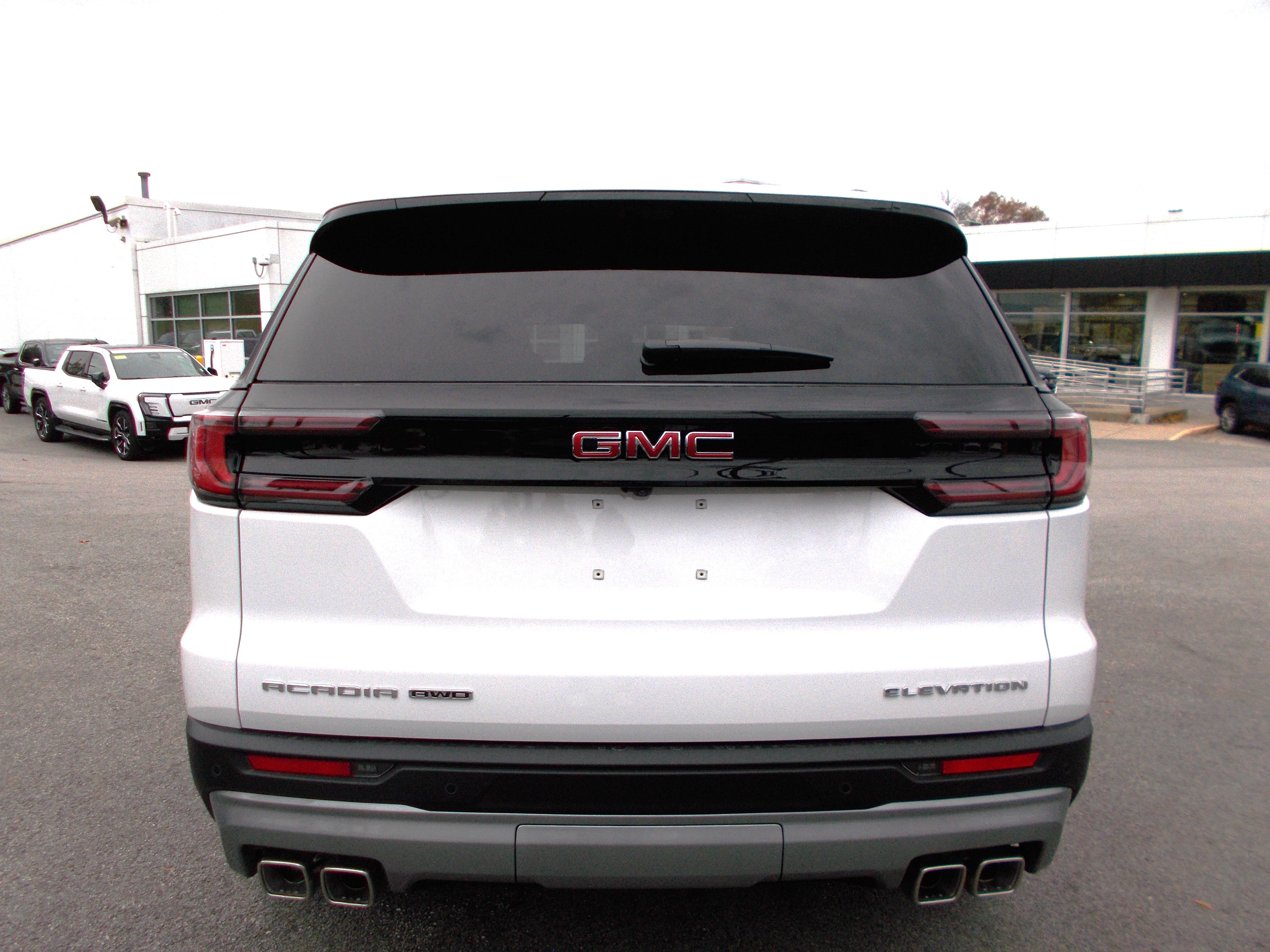 2026 GMC Acadia Elevation