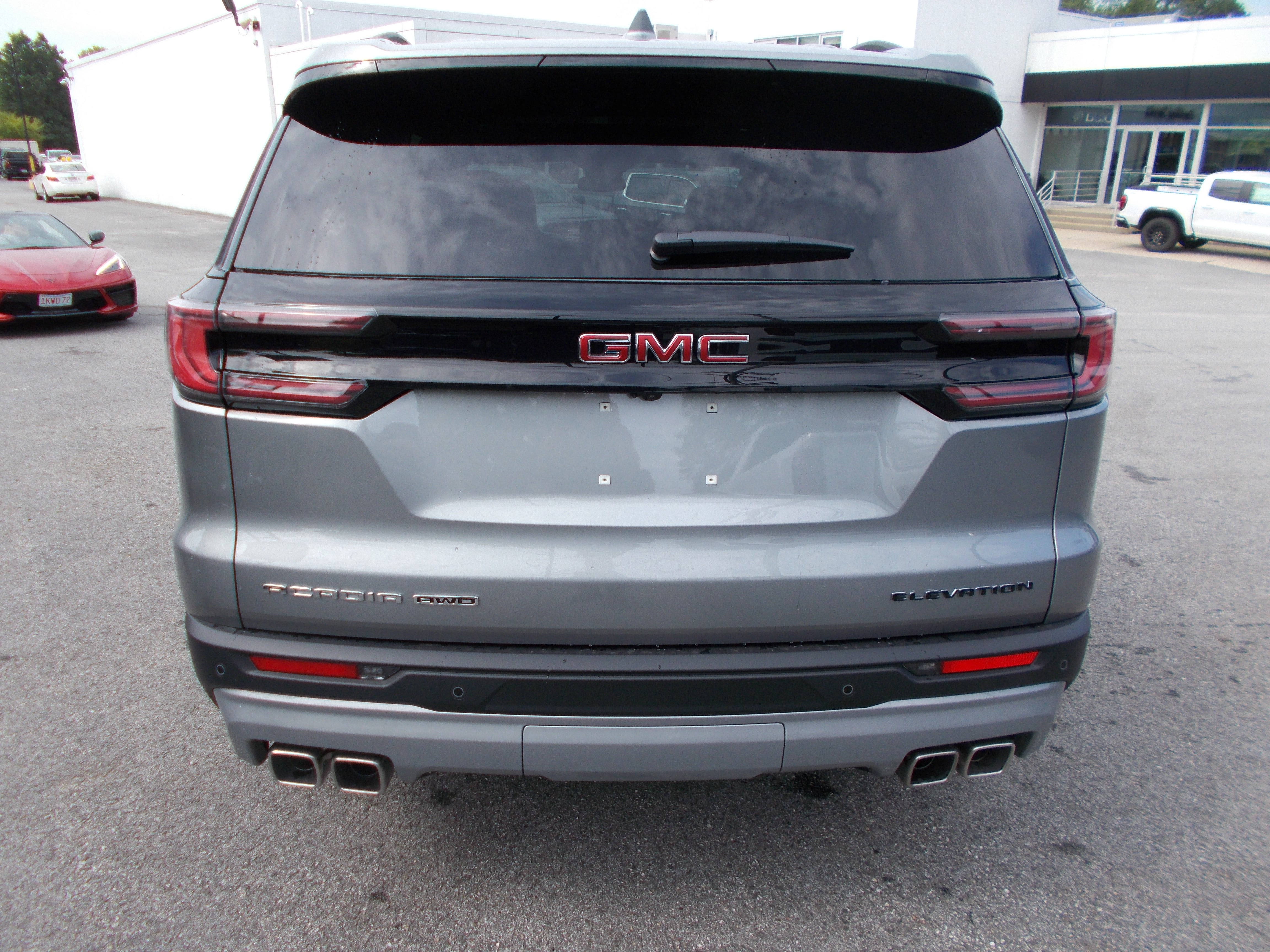 2025 GMC Acadia Elevation