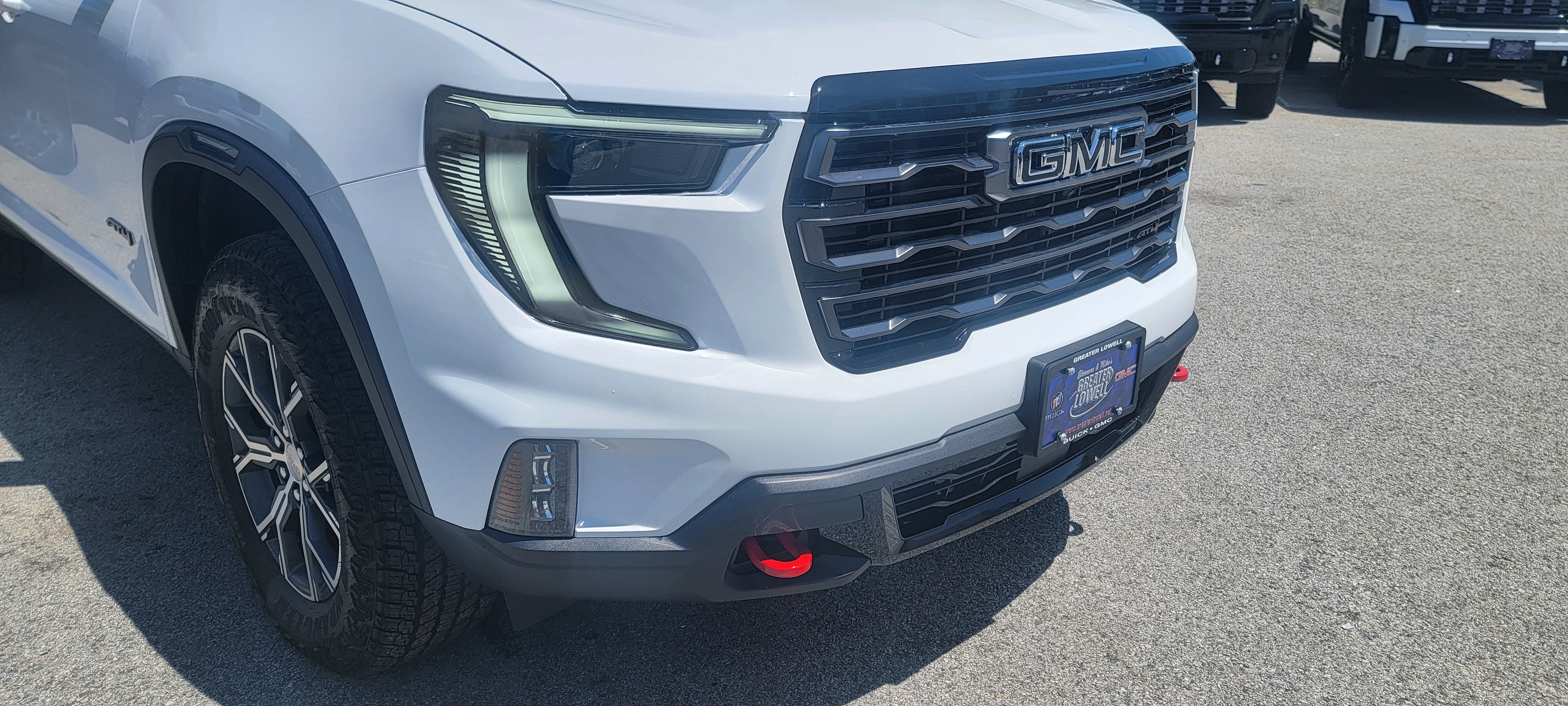 2026 GMC Acadia AT4