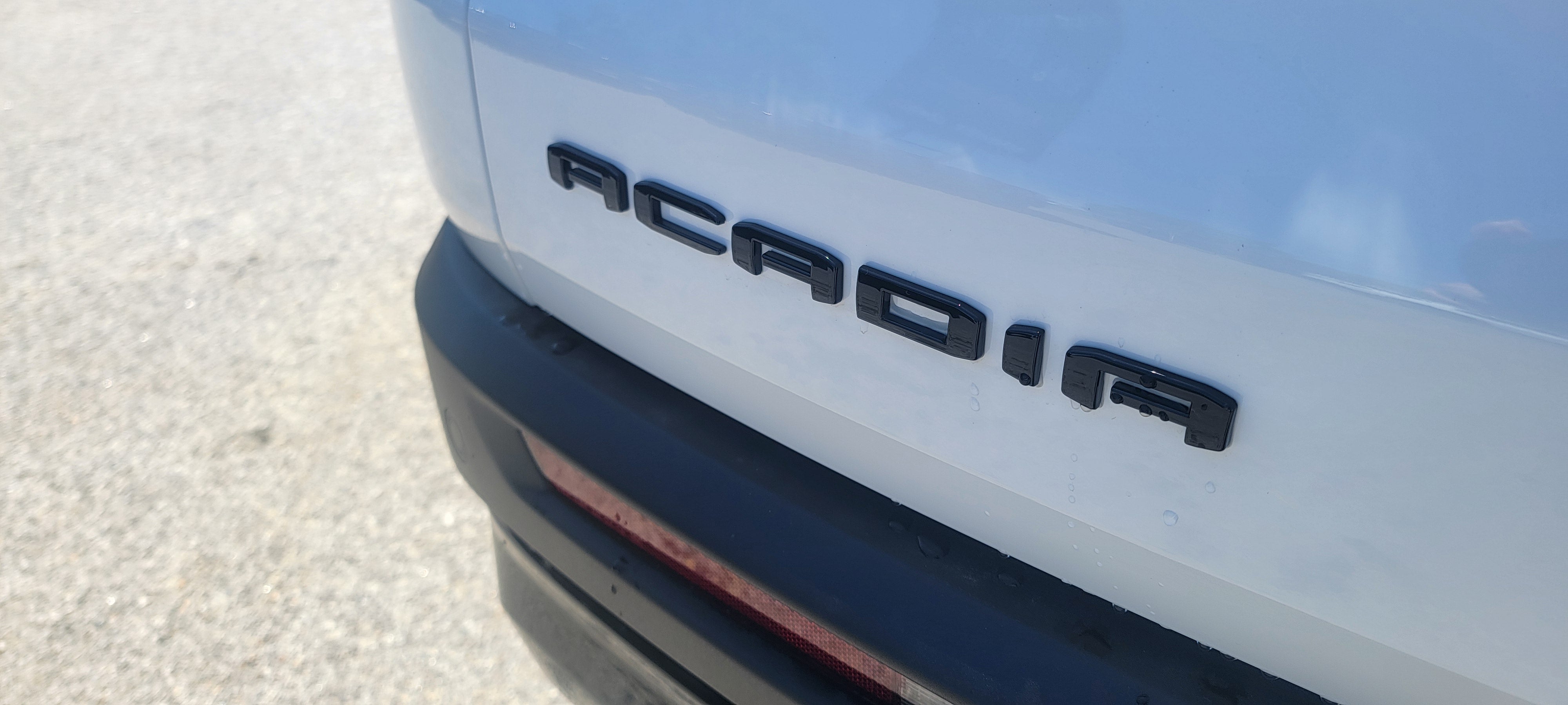 2026 GMC Acadia AT4