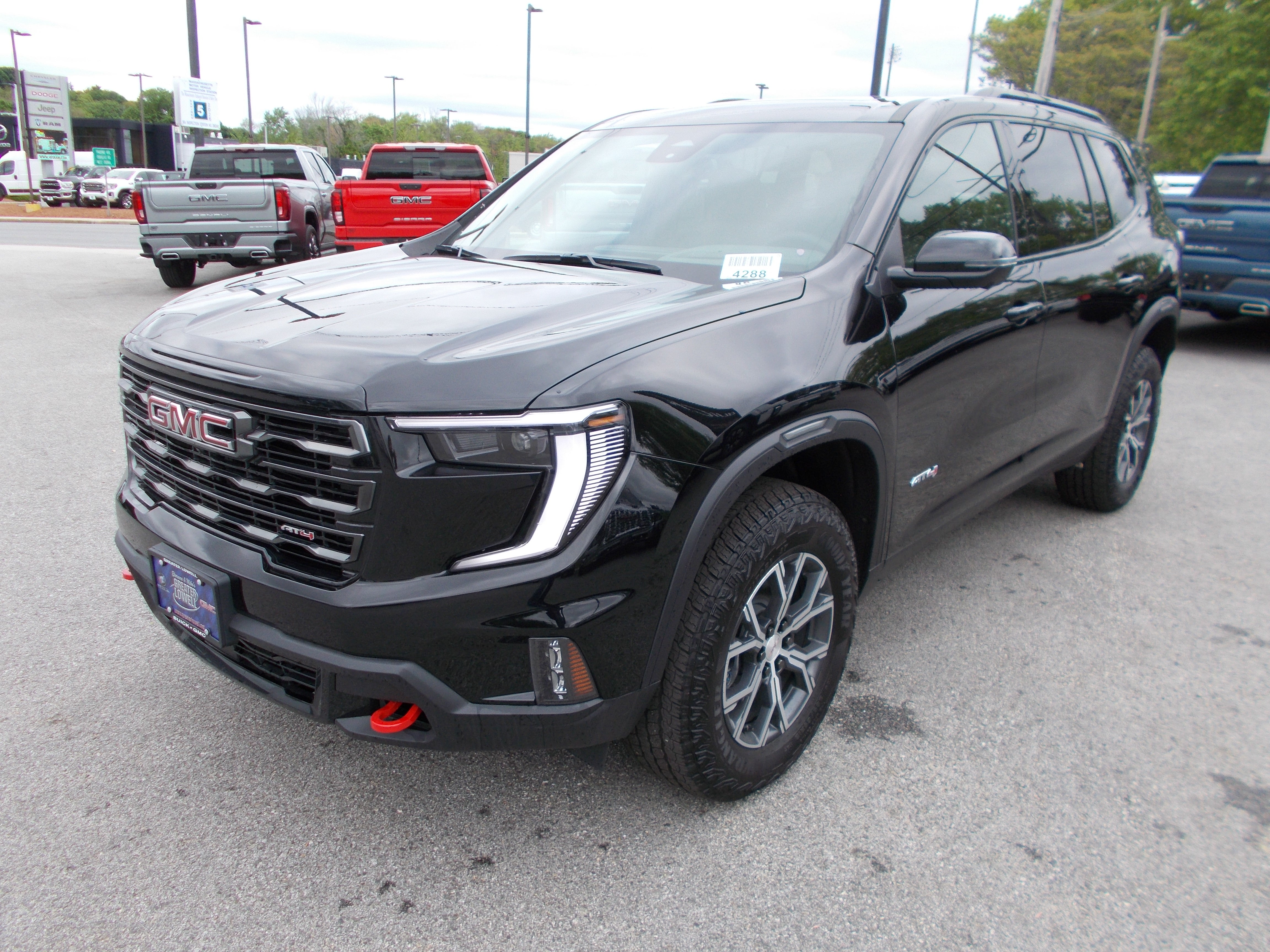 2025 GMC Acadia AT4