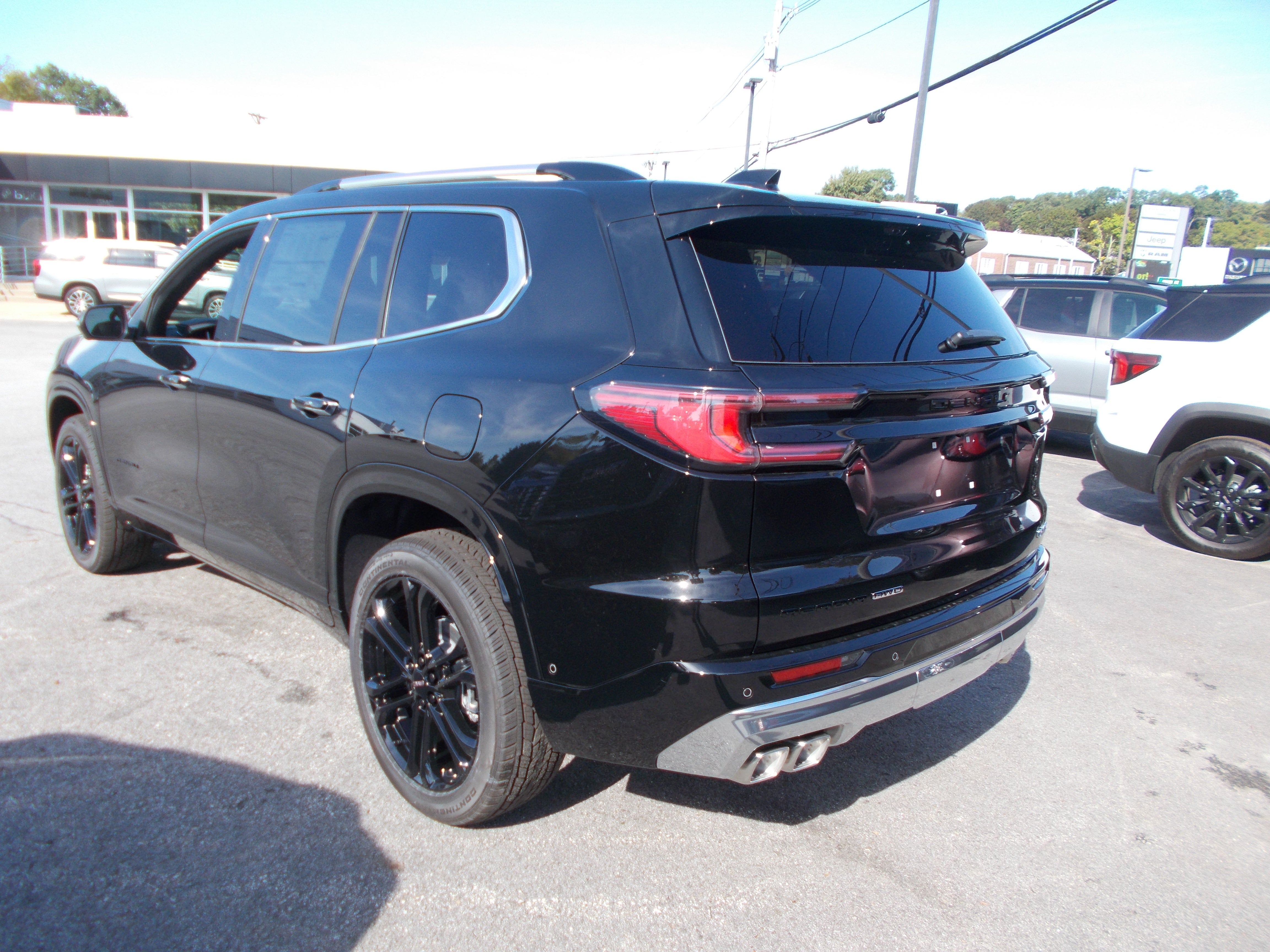 2026 GMC Acadia Denali