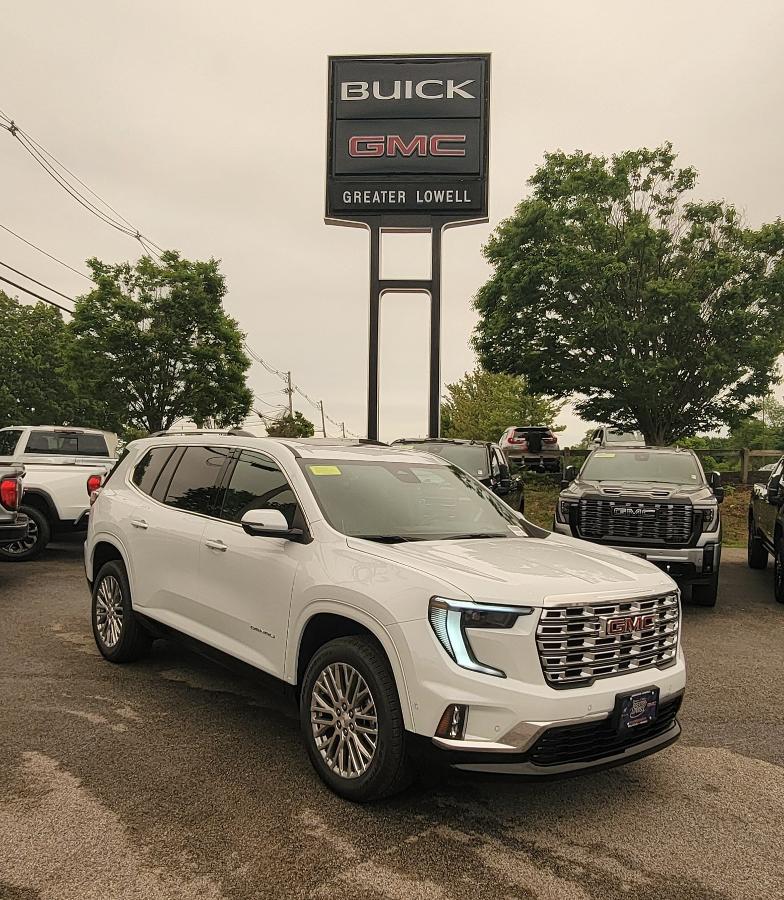 2026 GMC Acadia Denali