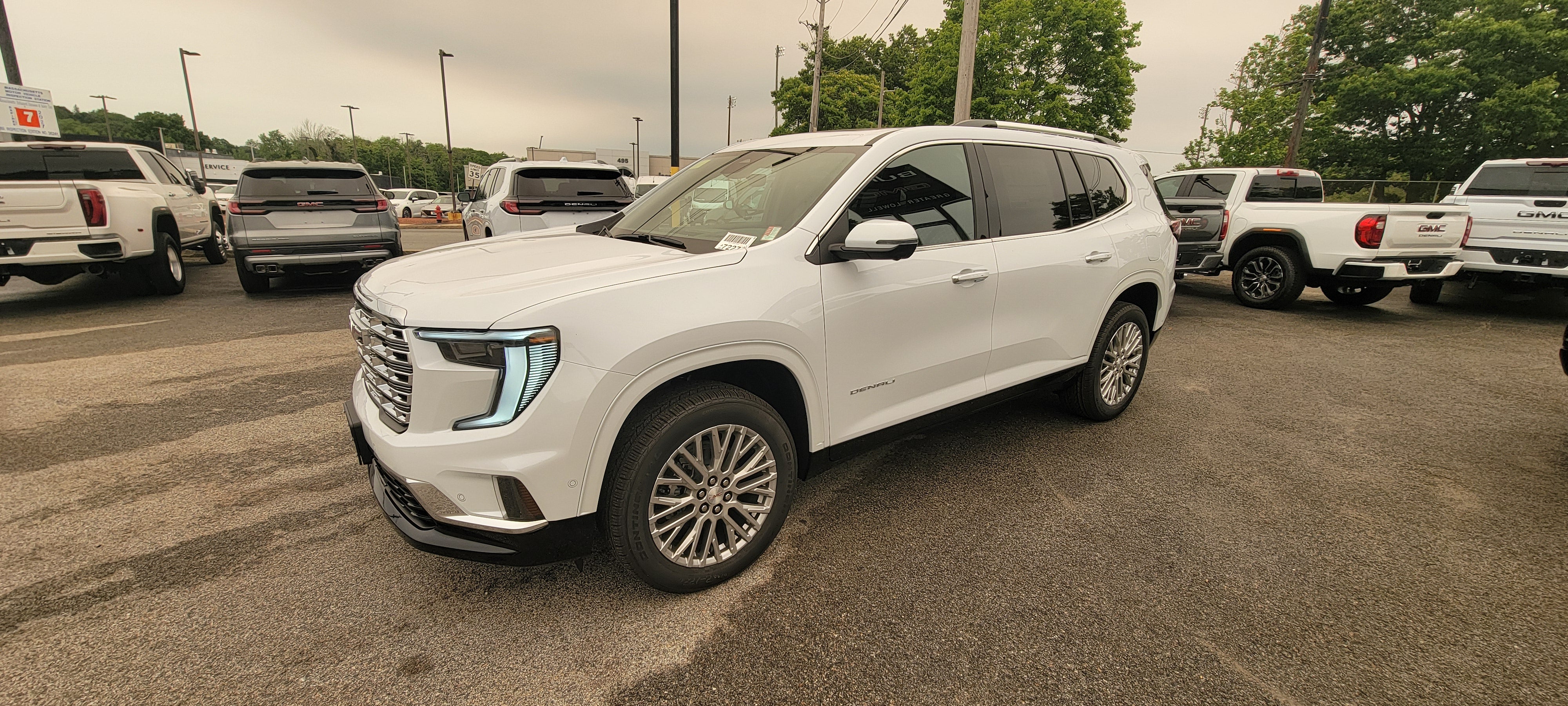 2026 GMC Acadia Denali