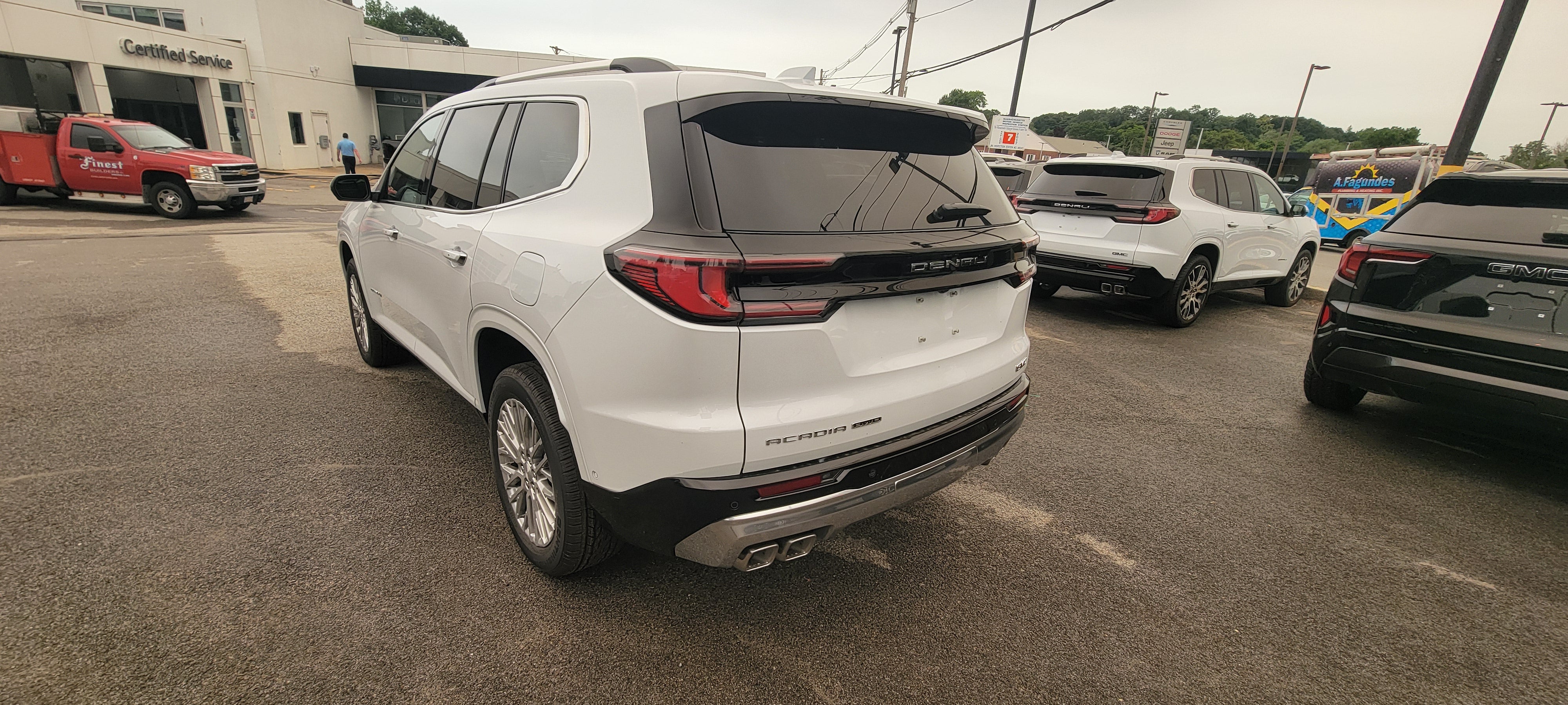 2026 GMC Acadia Denali