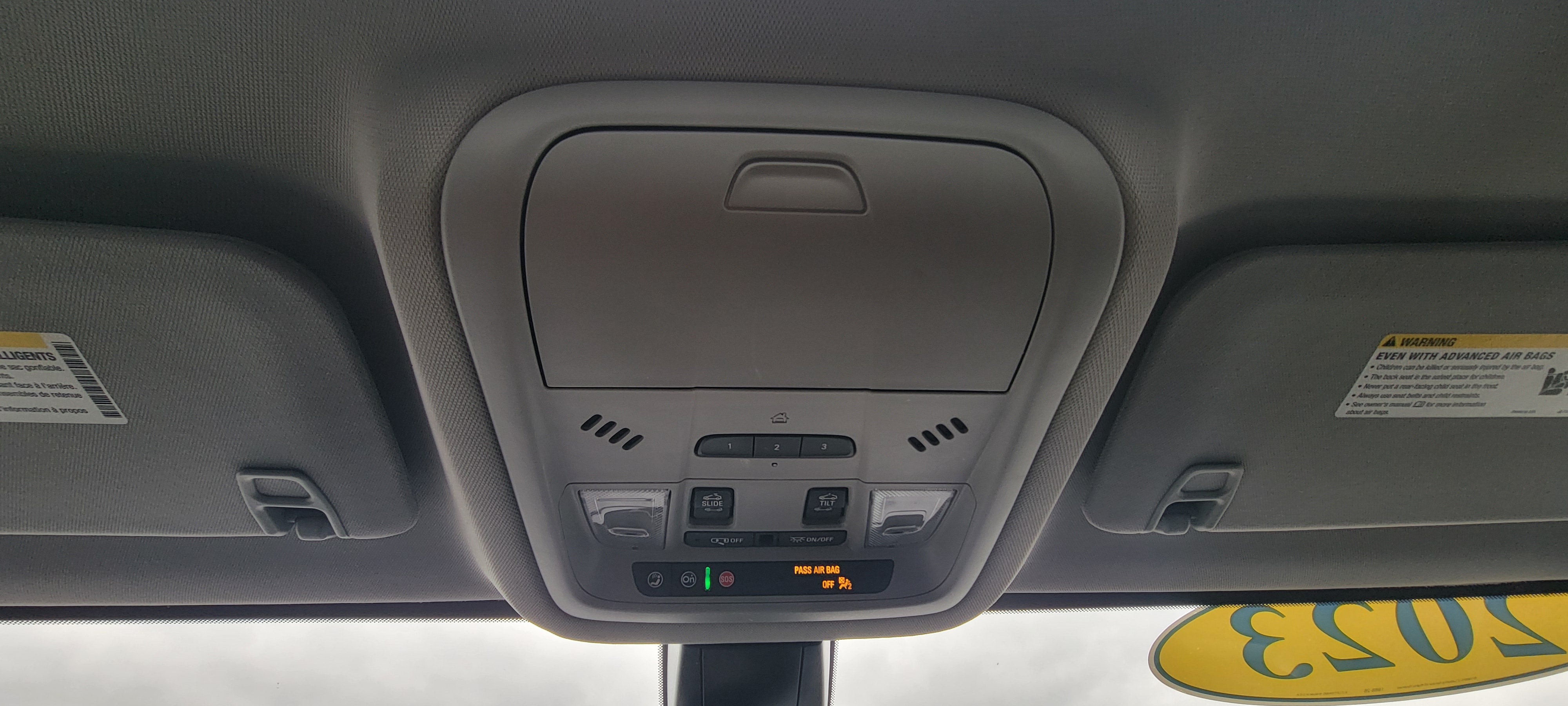 2023 GMC Acadia AT4