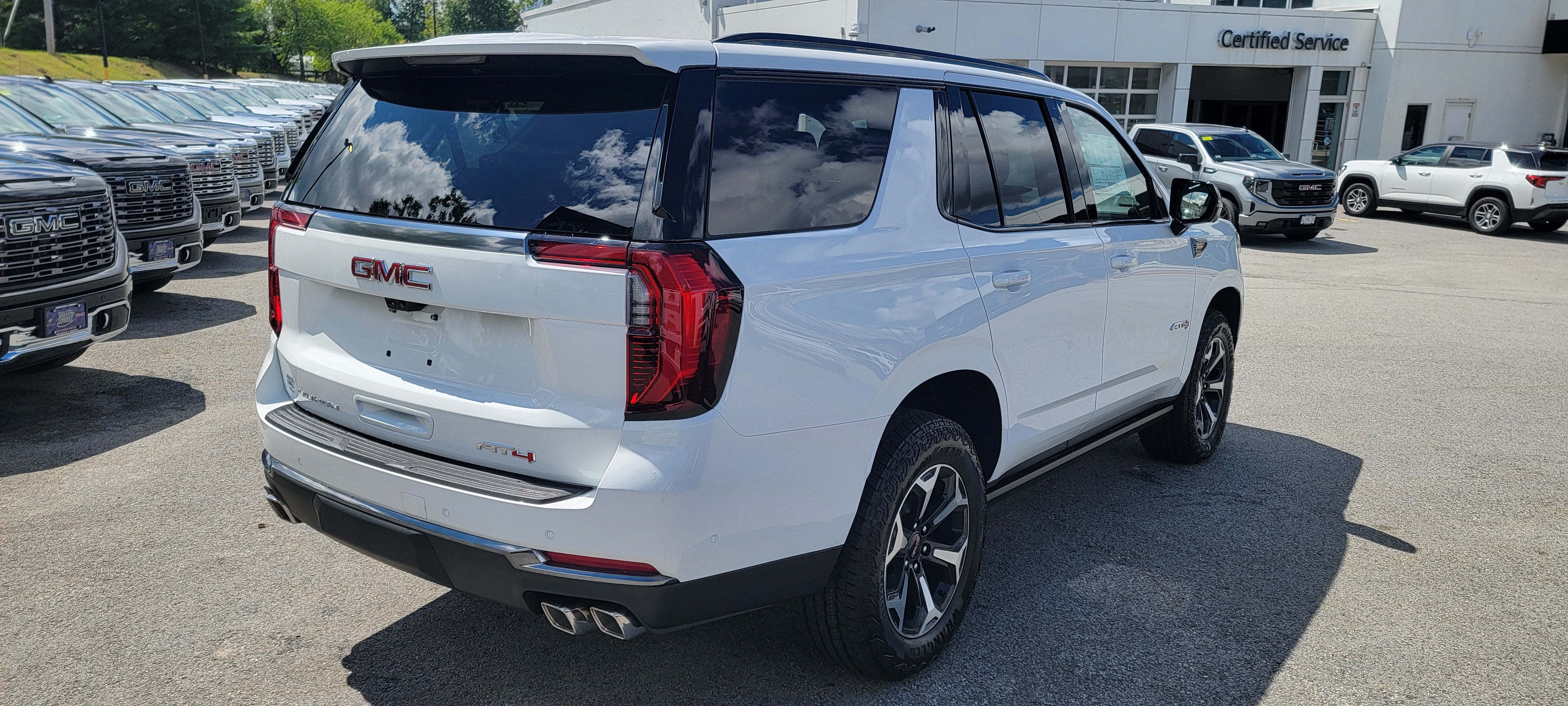 2026 GMC Yukon AT4