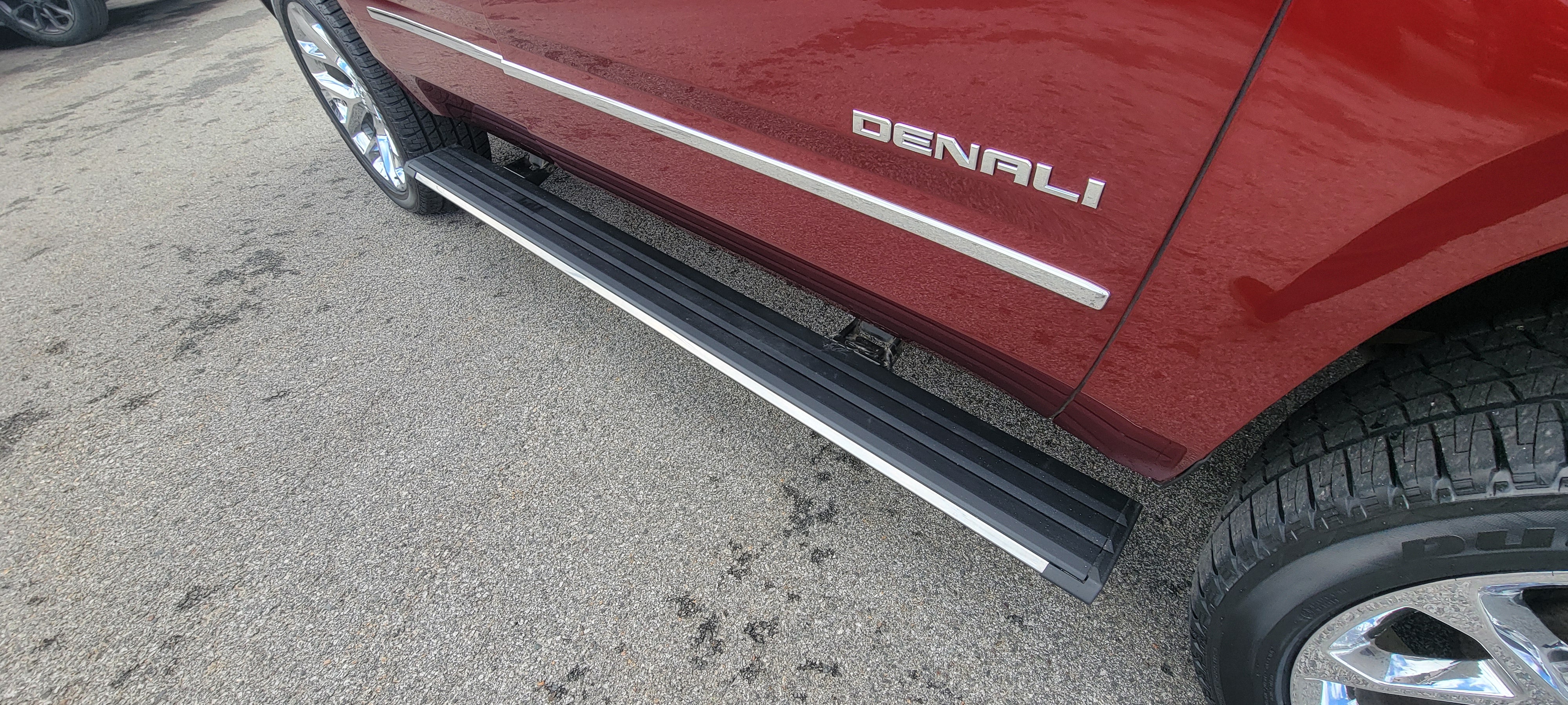 2020 GMC Yukon Denali