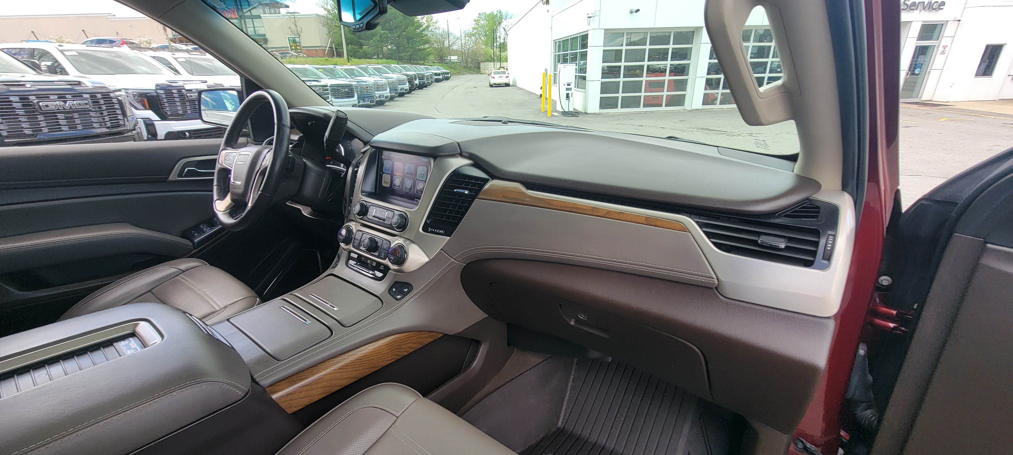 2020 GMC Yukon Denali