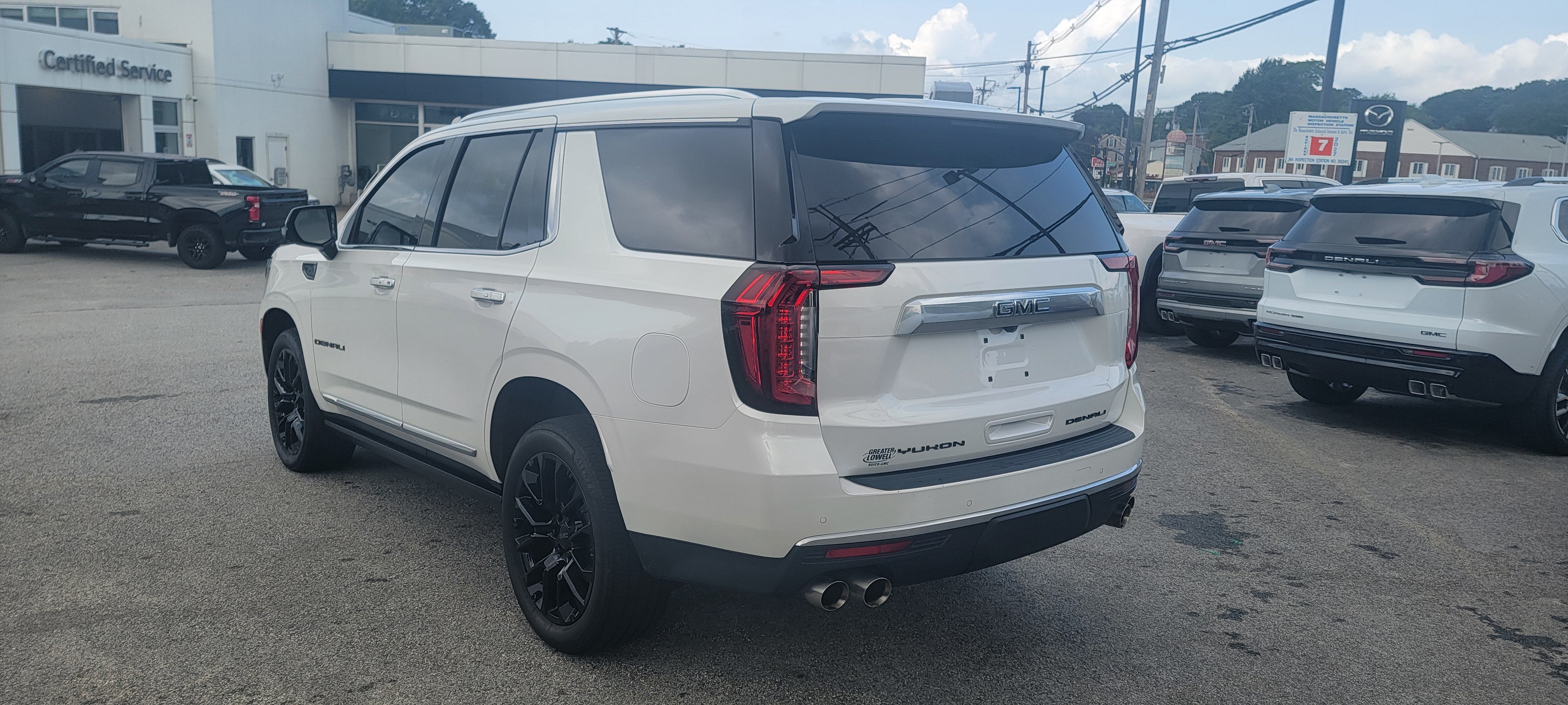 2023 GMC Yukon Denali