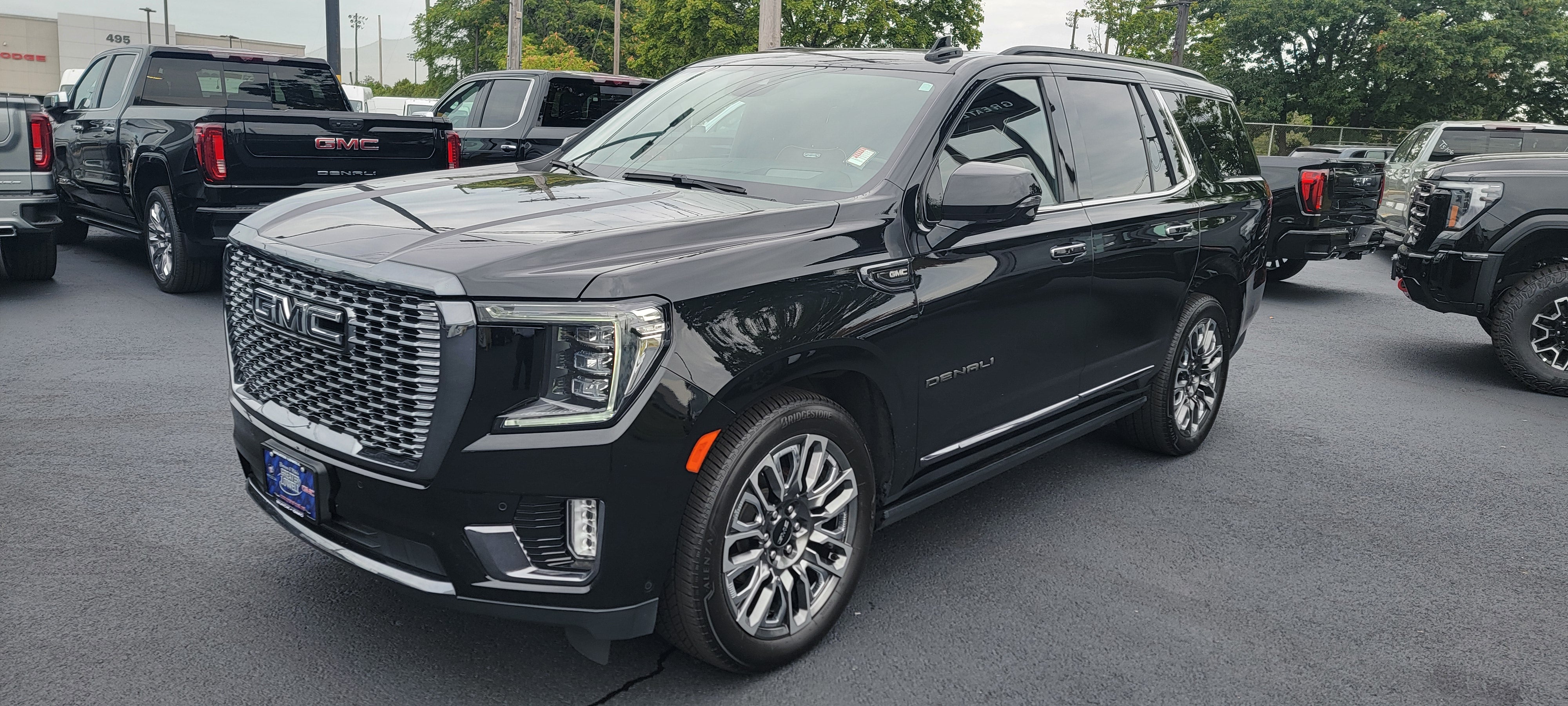 2023 GMC Yukon Denali Ultimate