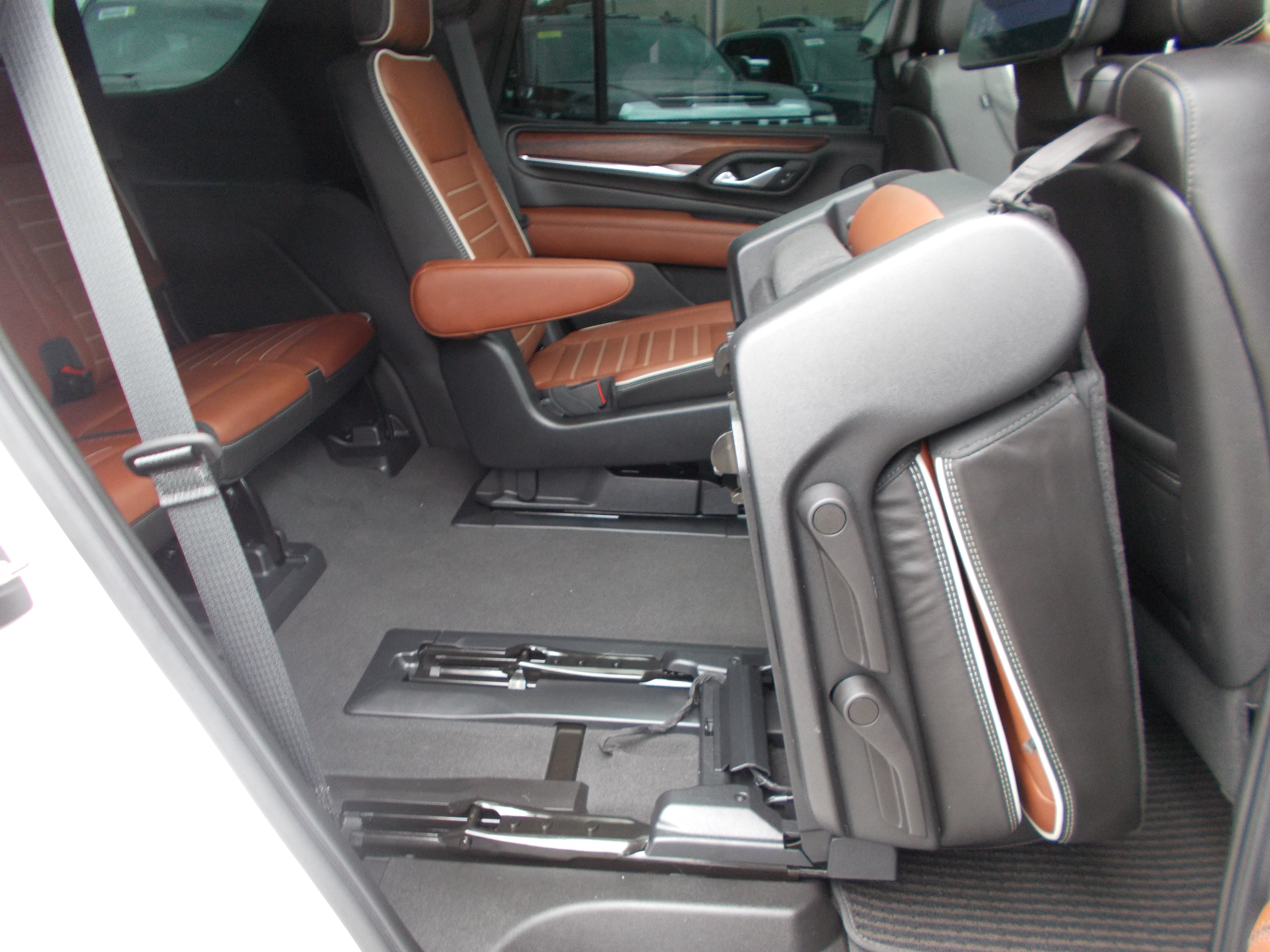 2023 GMC Yukon Denali Ultimate