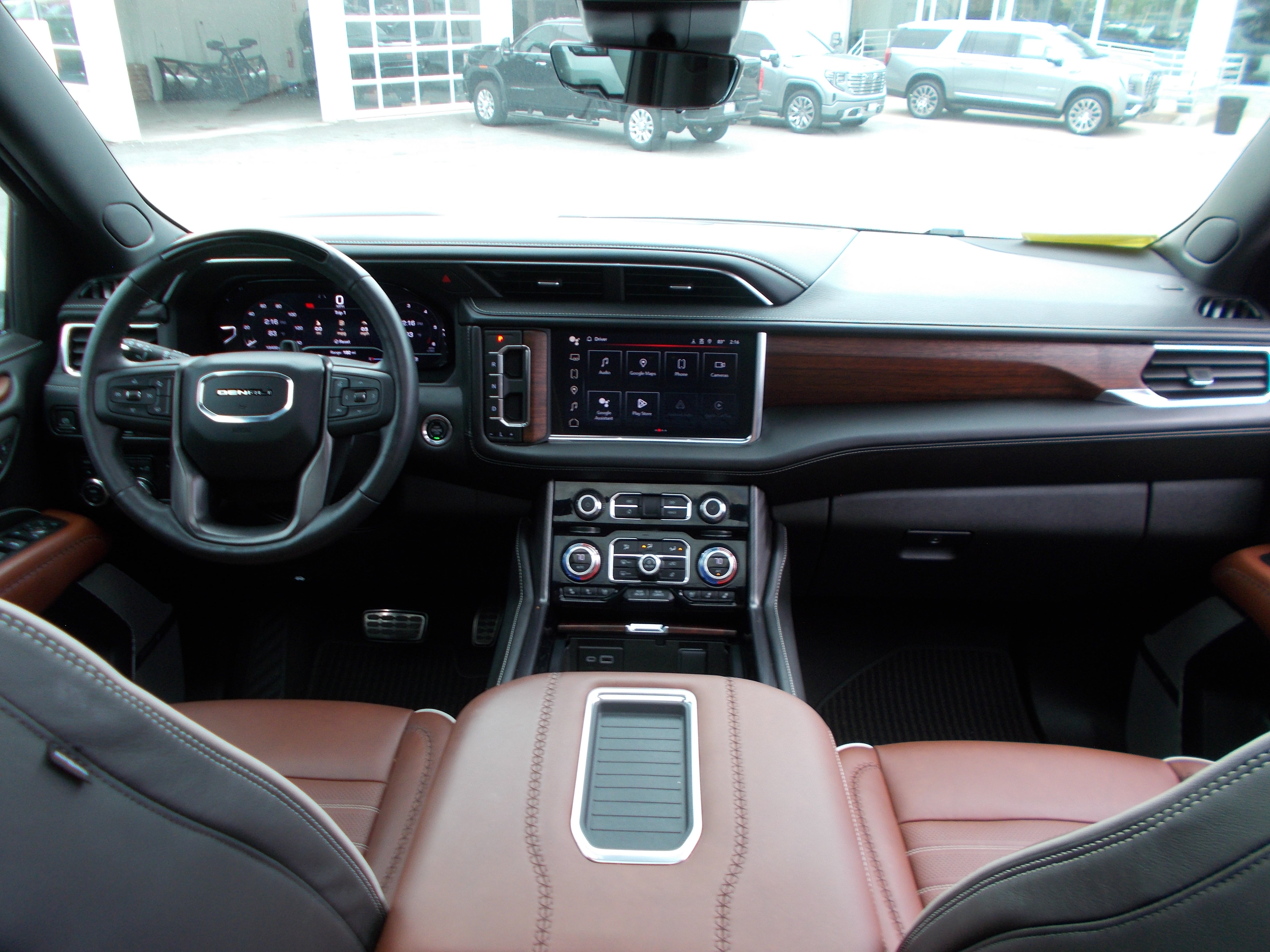 2023 GMC Yukon Denali Ultimate