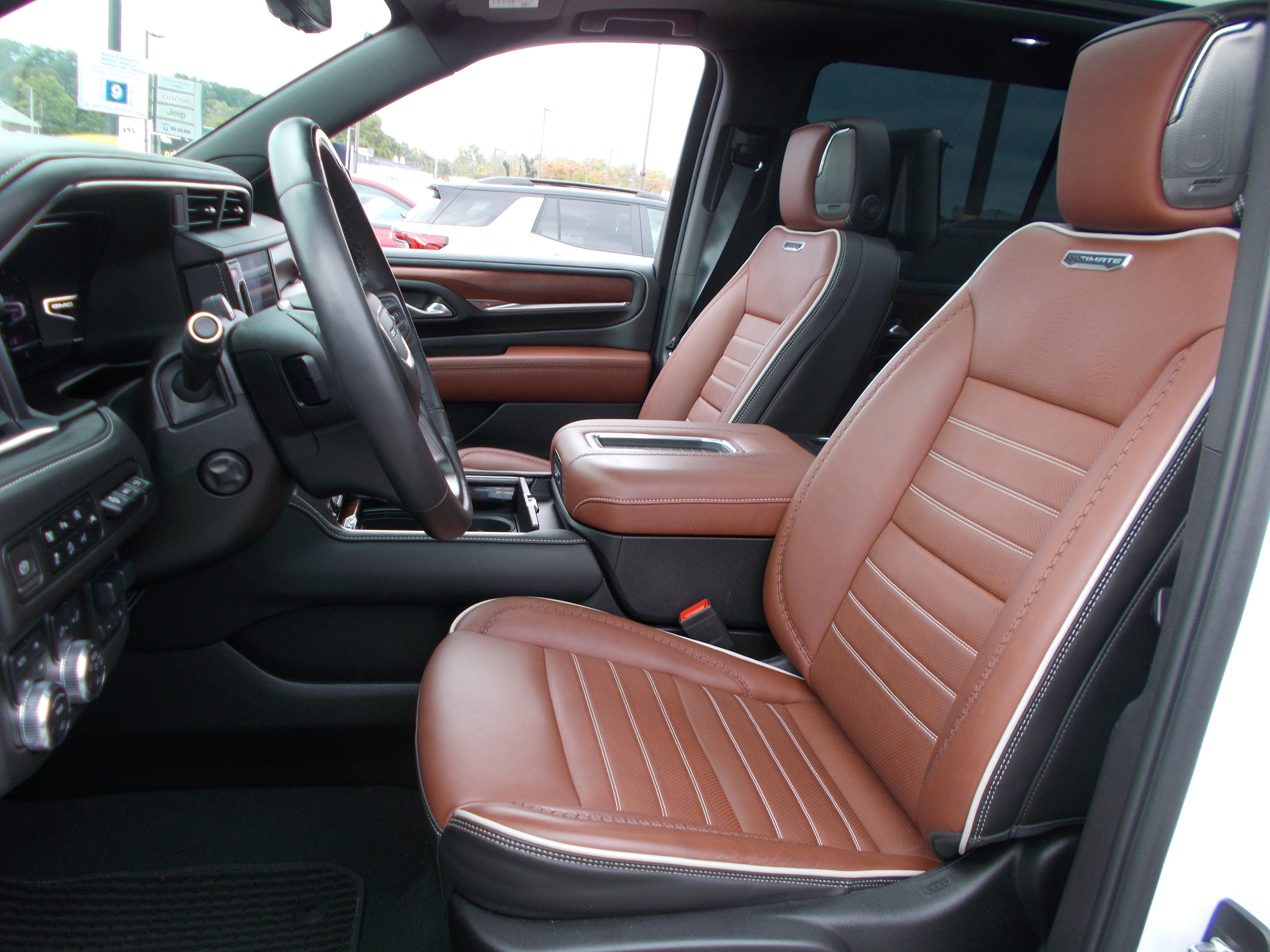 2023 GMC Yukon Denali Ultimate