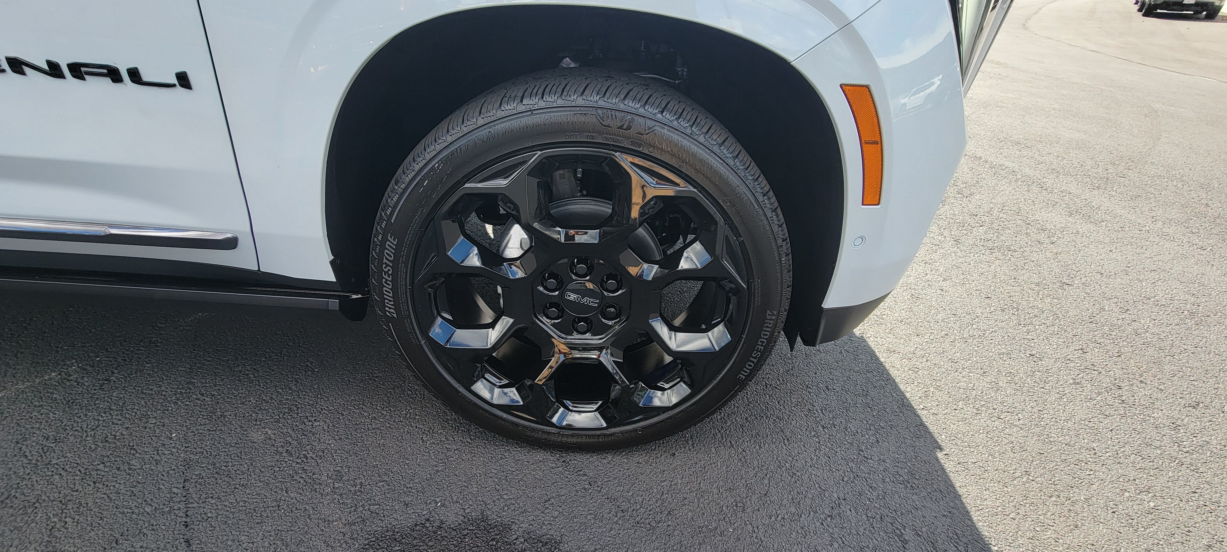 2027 GMC Yukon Denali Ultimate