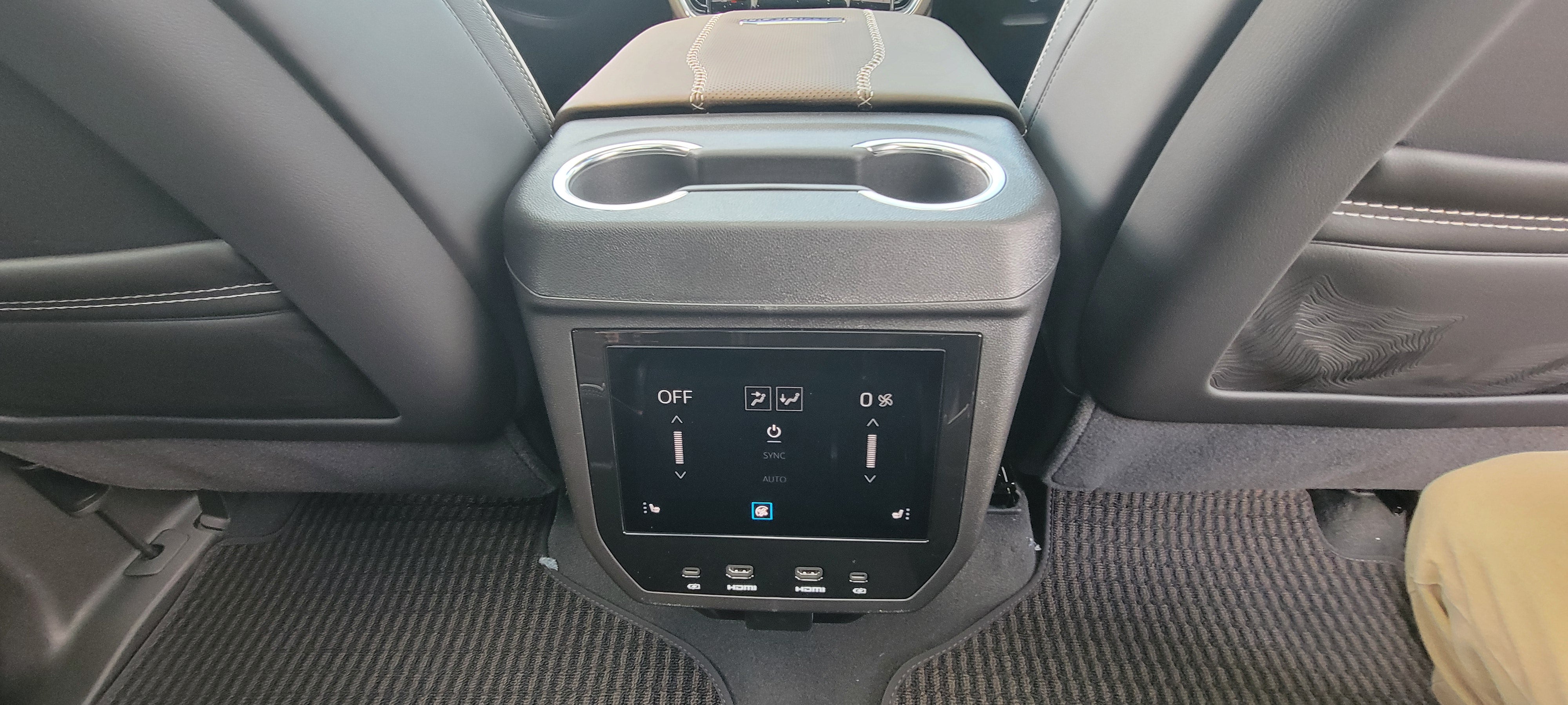 2027 GMC Yukon Denali Ultimate