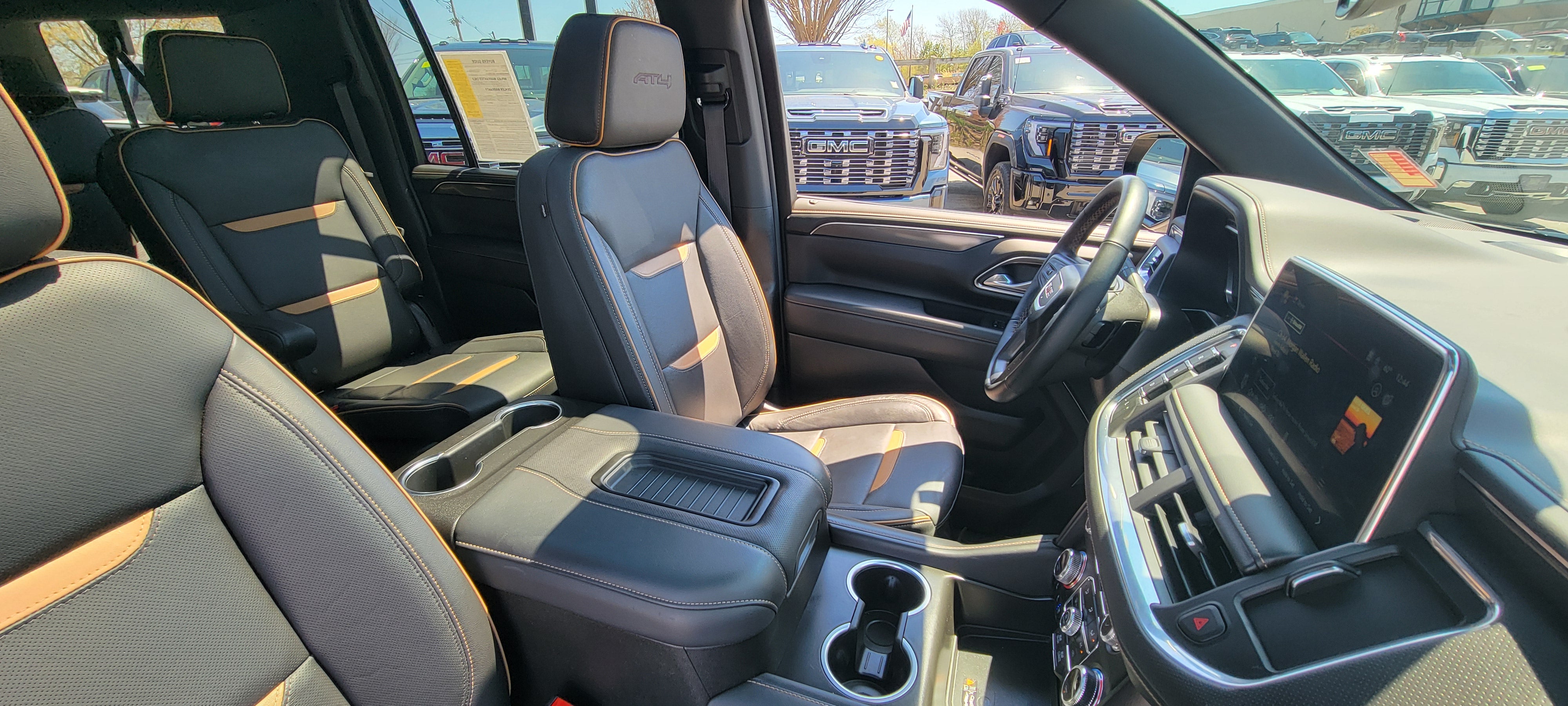 2024 GMC Yukon XL AT4