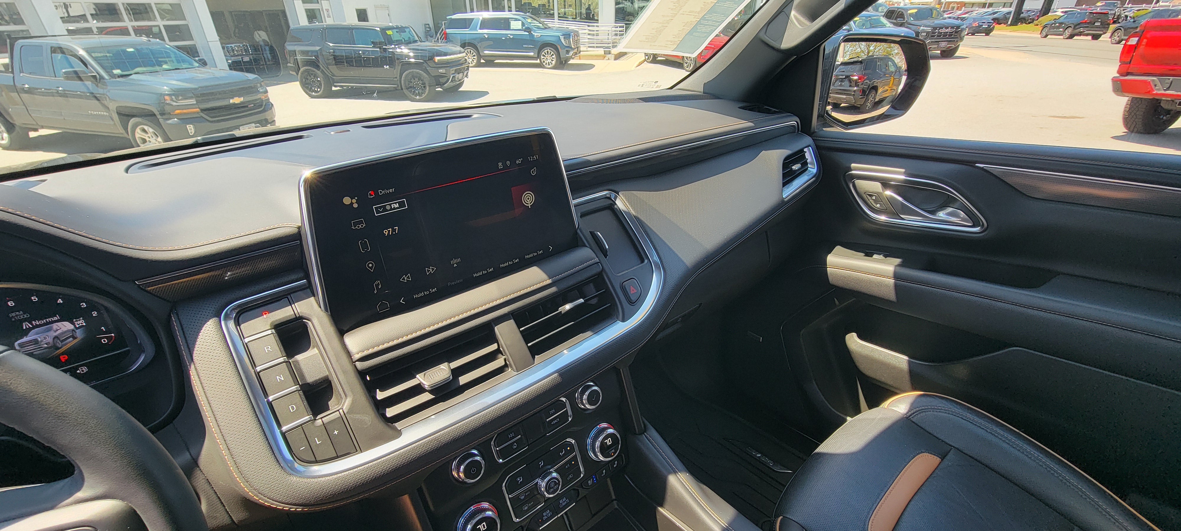 2024 GMC Yukon XL AT4