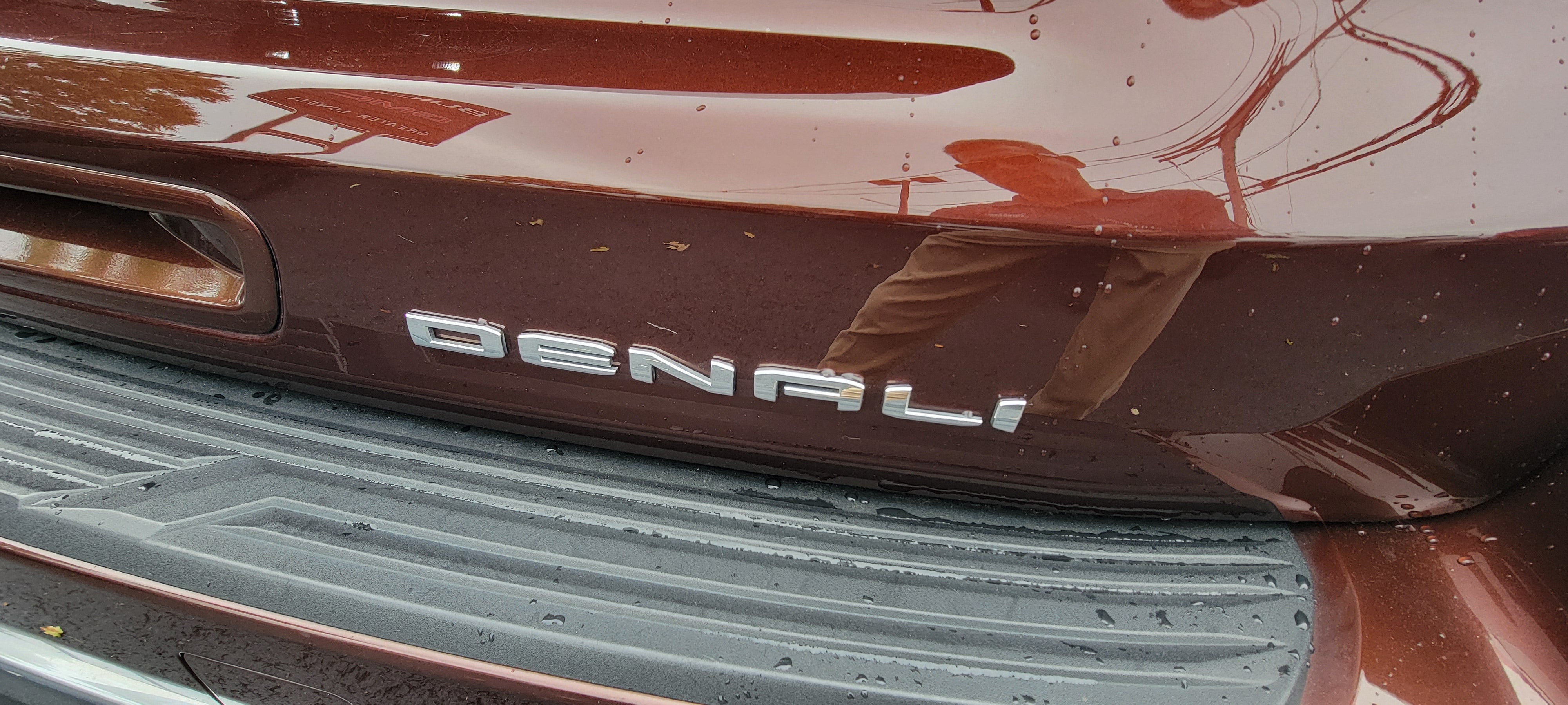 2022 GMC Yukon XL Denali