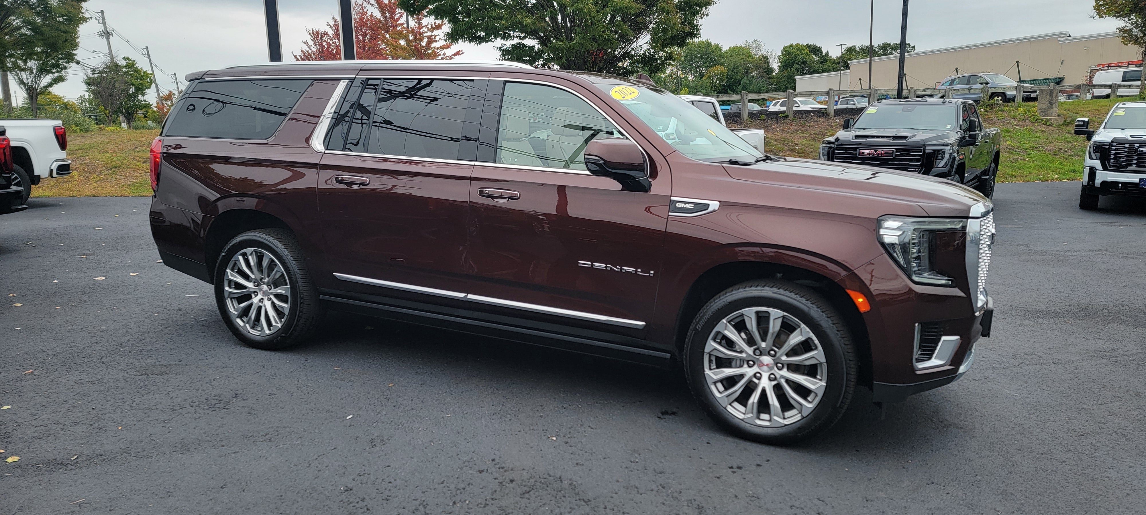 2022 GMC Yukon XL Denali