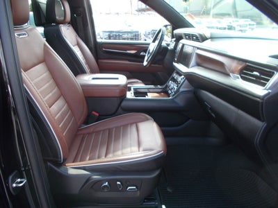 2023 GMC Yukon XL Denali Ultimate