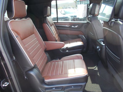 2023 GMC Yukon XL Denali Ultimate