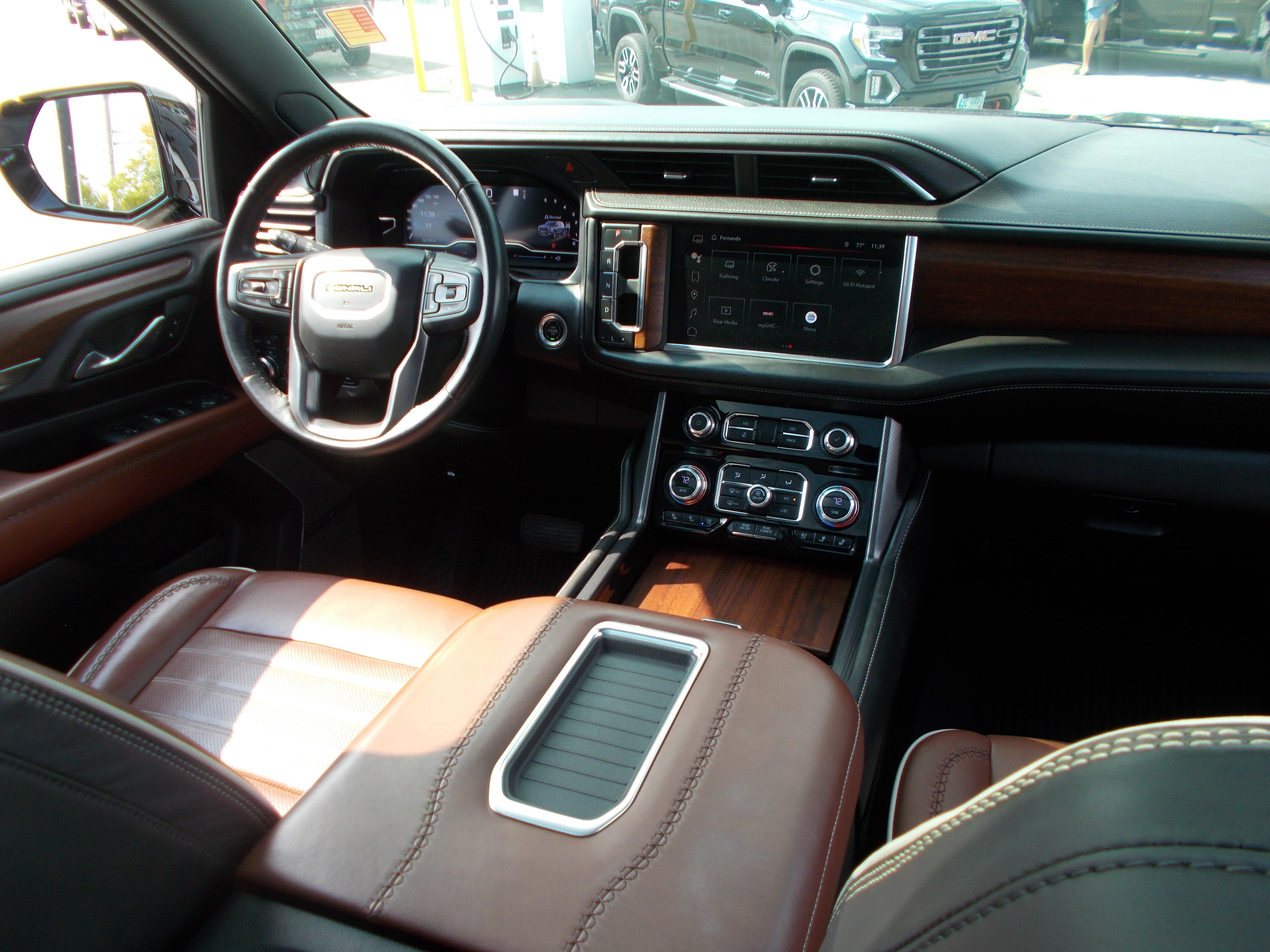 2023 GMC Yukon XL Denali Ultimate