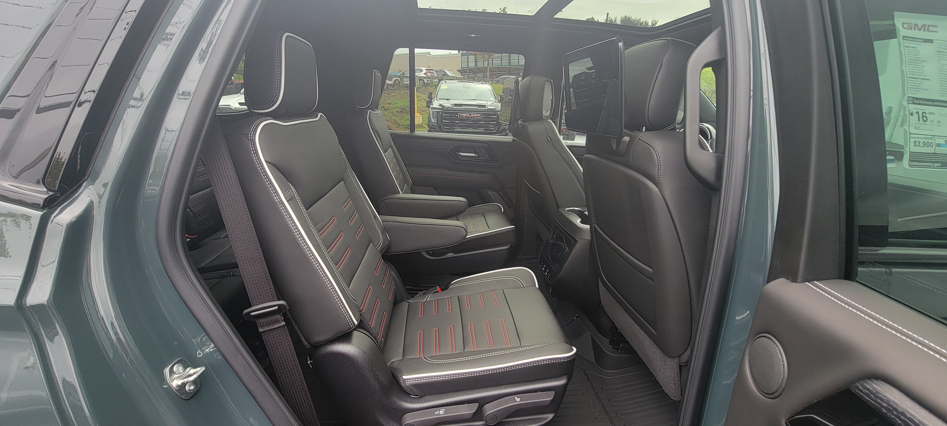 2026 GMC Yukon AT4 Ultimate