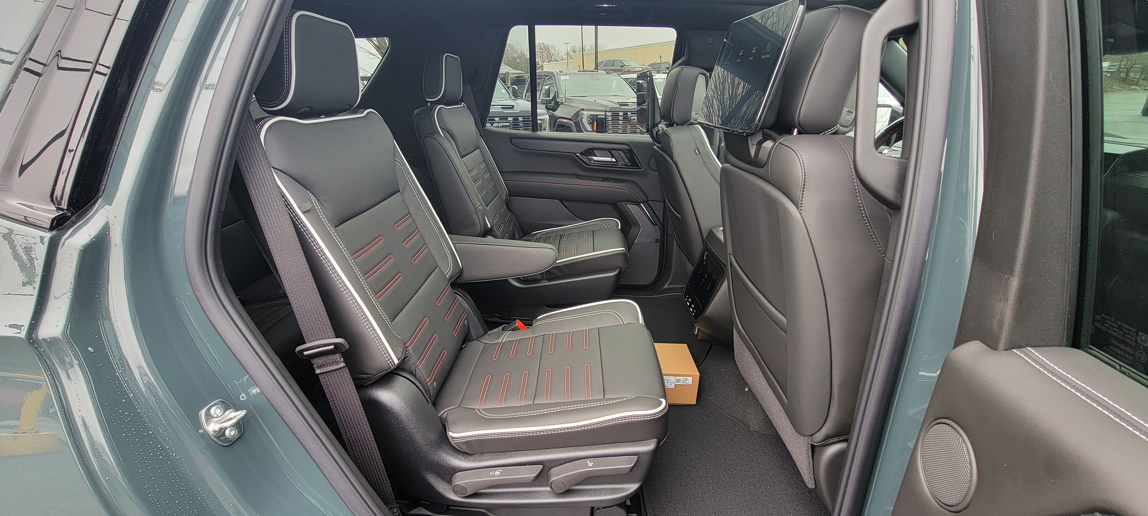 2026 GMC Yukon AT4 Ultimate