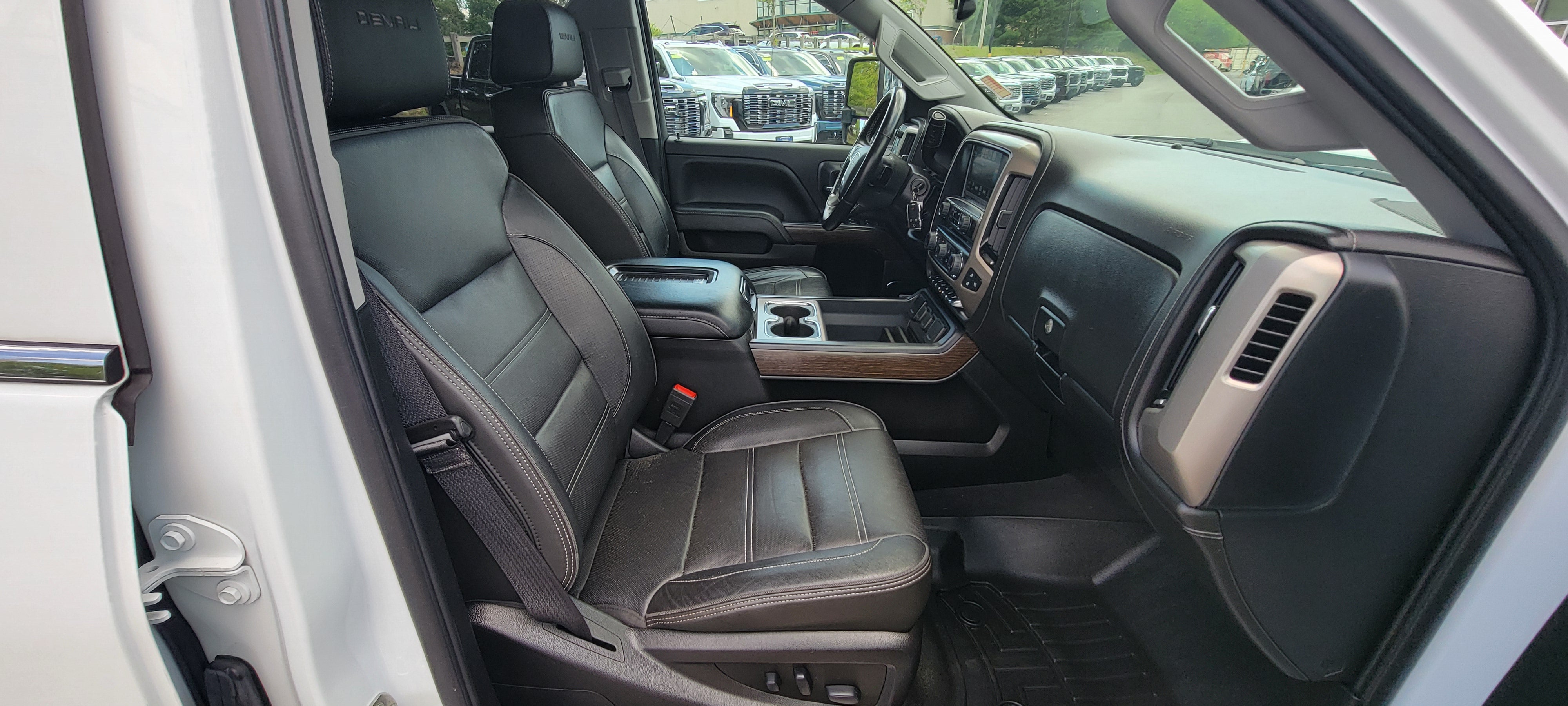 2019 GMC Sierra 2500 HD Denali