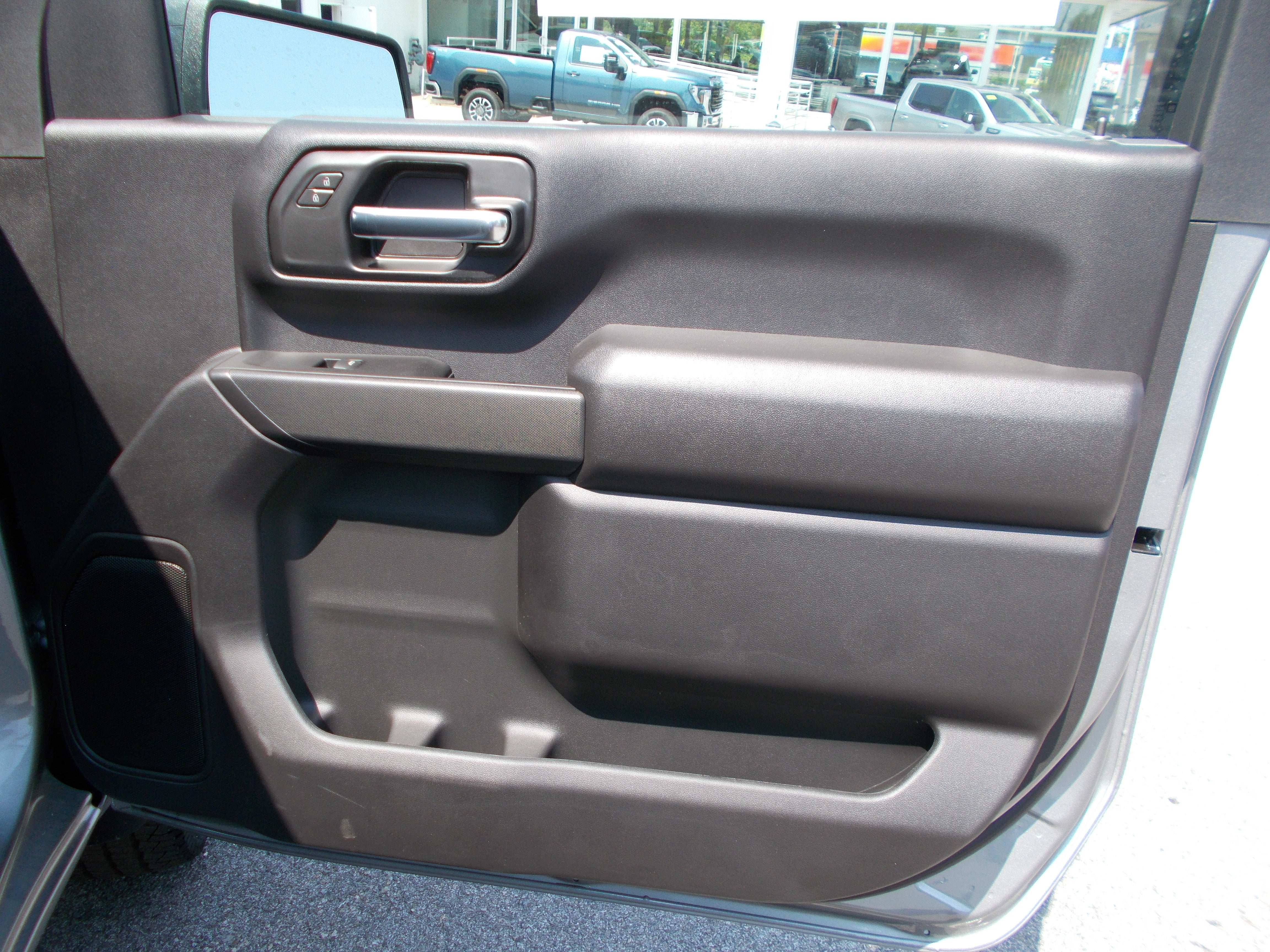 2025 GMC Sierra 2500 HD Pro