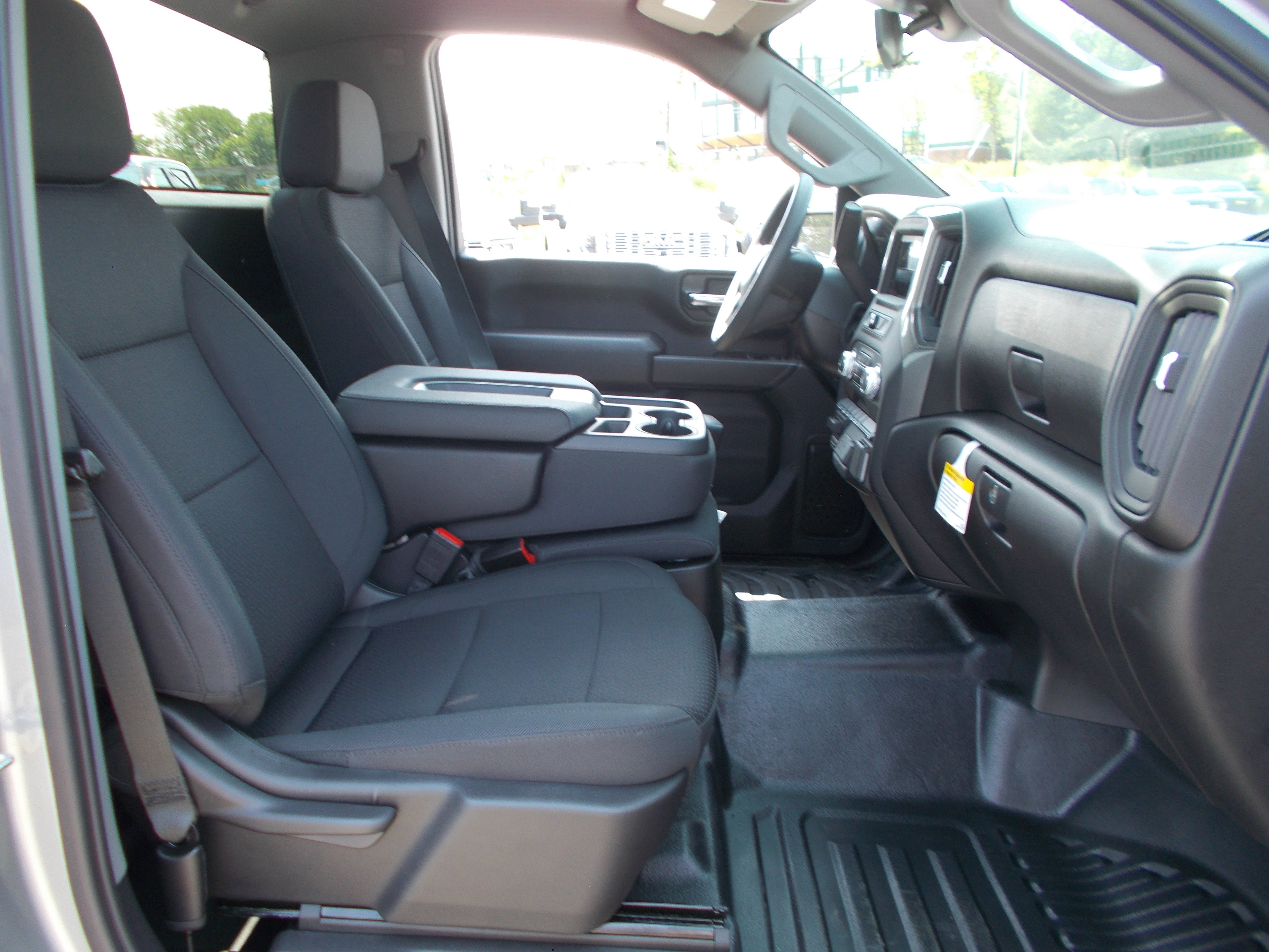 2025 GMC Sierra 2500 HD Pro