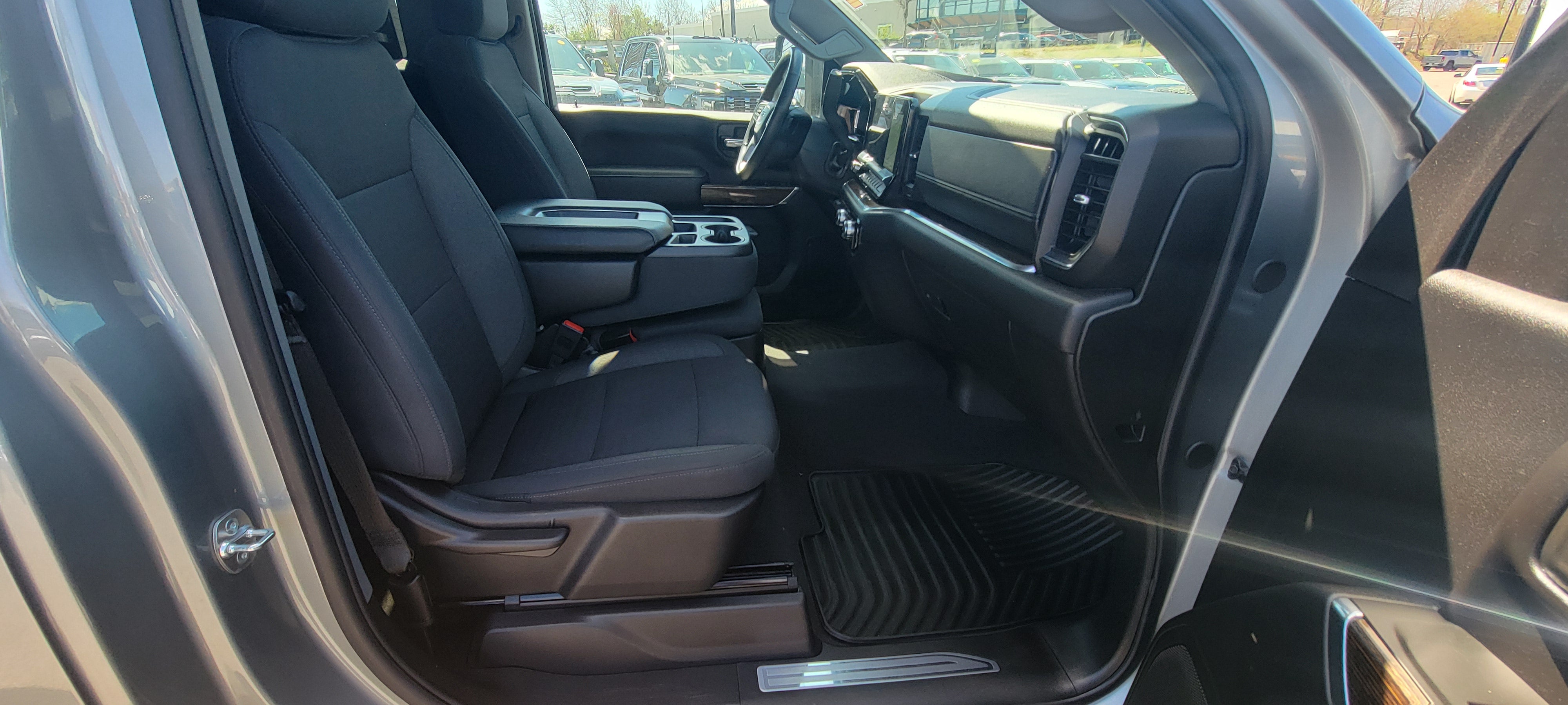 2025 GMC Sierra 2500 HD SLE