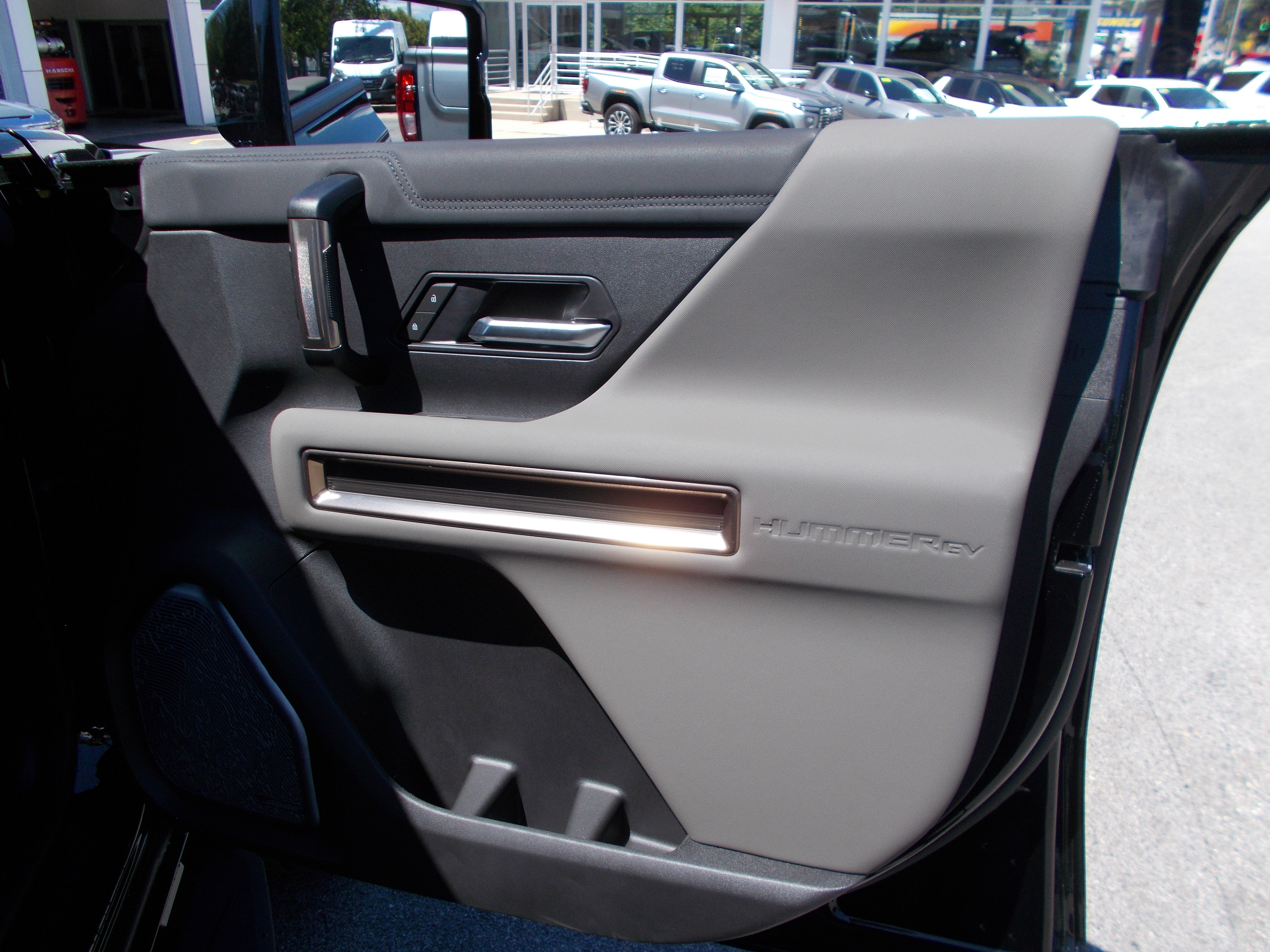 2025 GMC HUMMER EV Pickup 2X