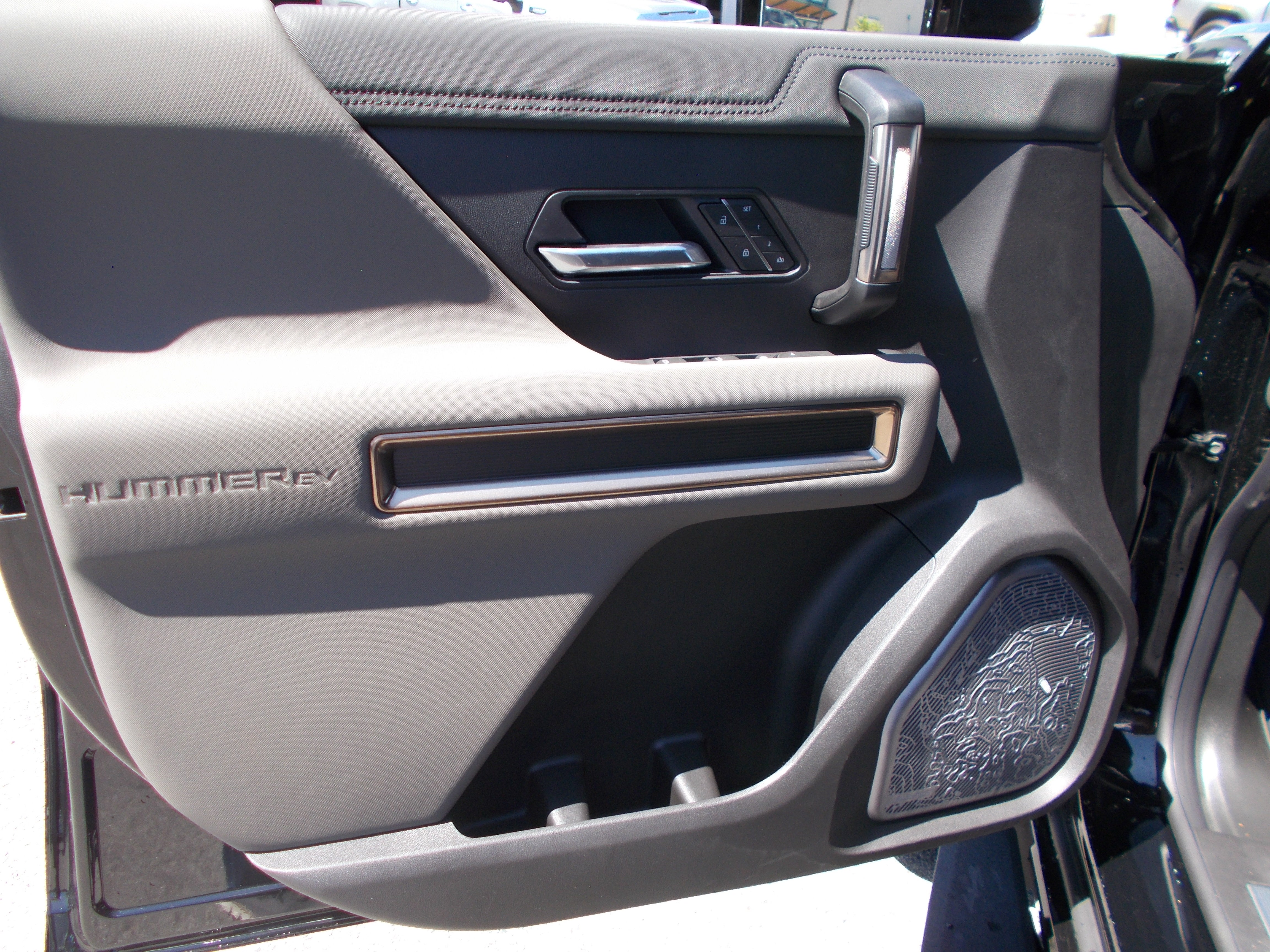 2025 GMC HUMMER EV Pickup 2X