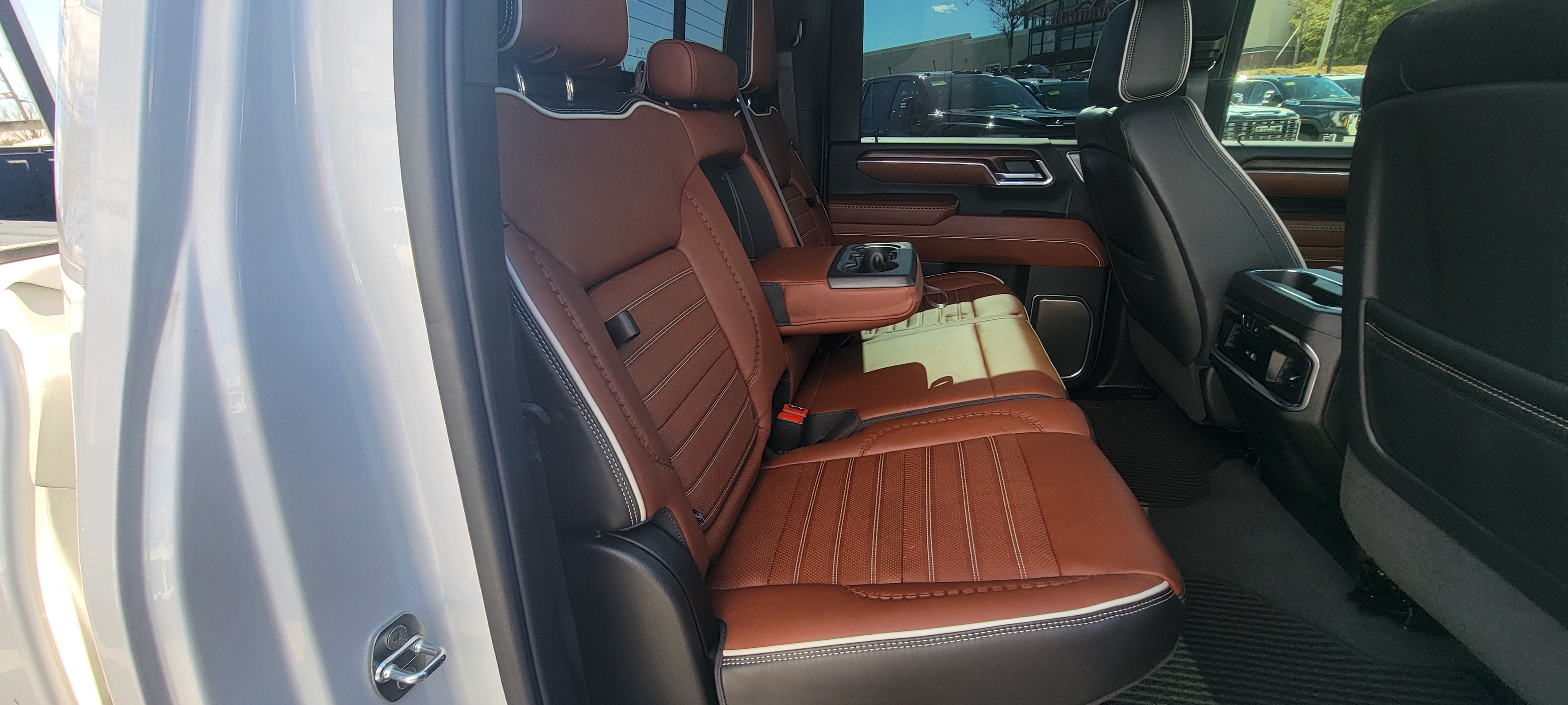 2024 GMC Sierra 3500 HD Denali Ultimate DRW