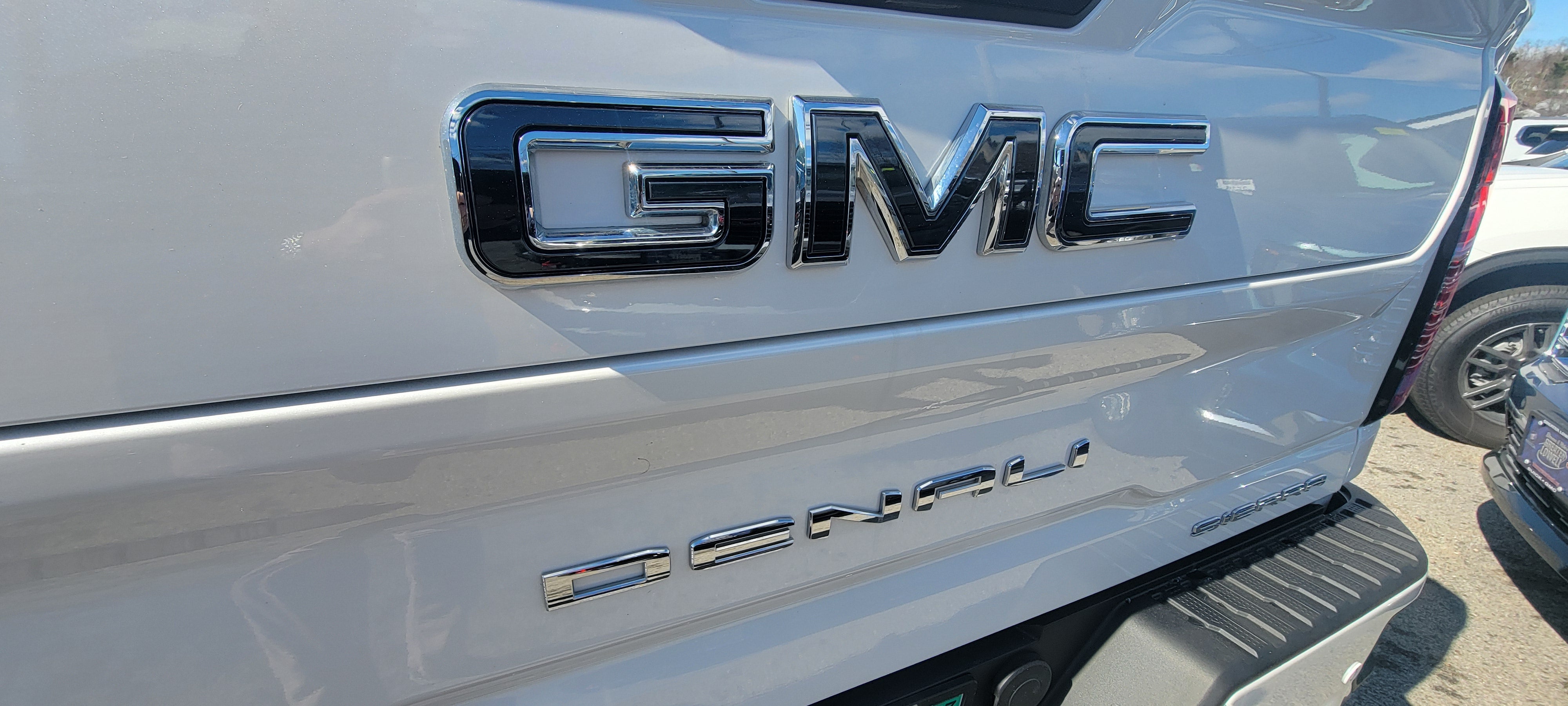 2024 GMC Sierra 3500 HD Denali Ultimate DRW