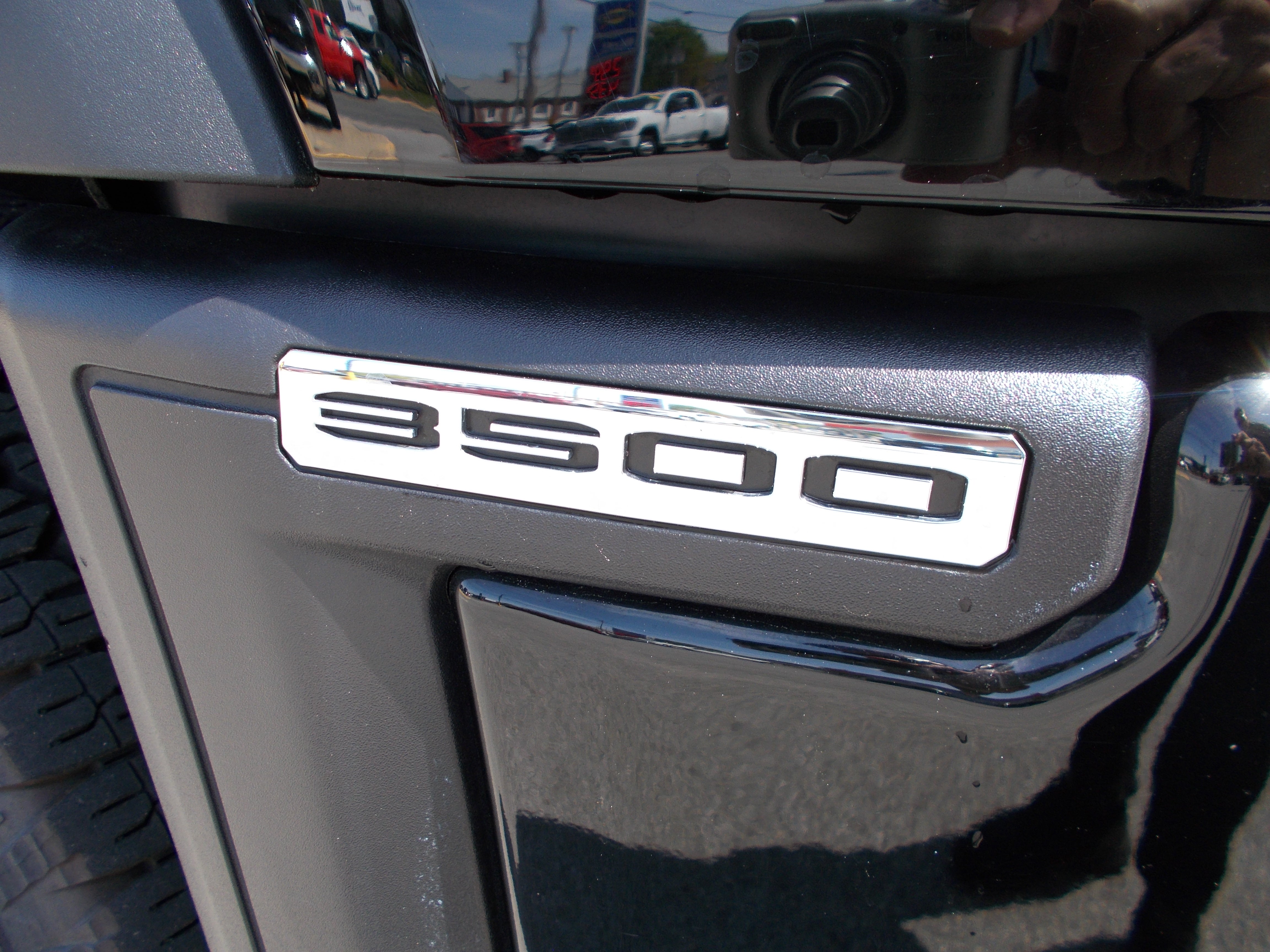 2024 GMC Sierra 3500 HD Denali Ultimate