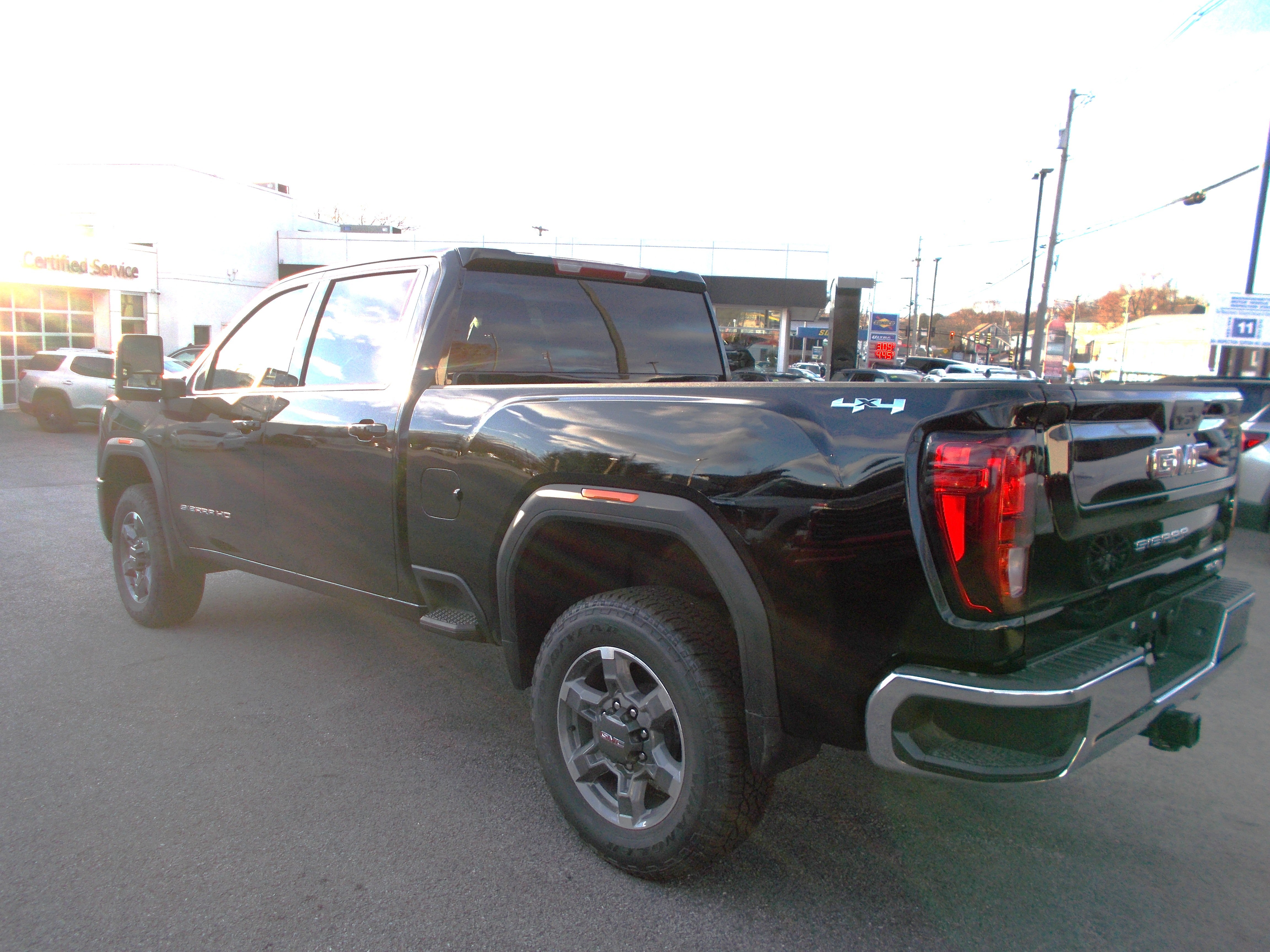 2026 GMC Sierra 2500 HD SLE