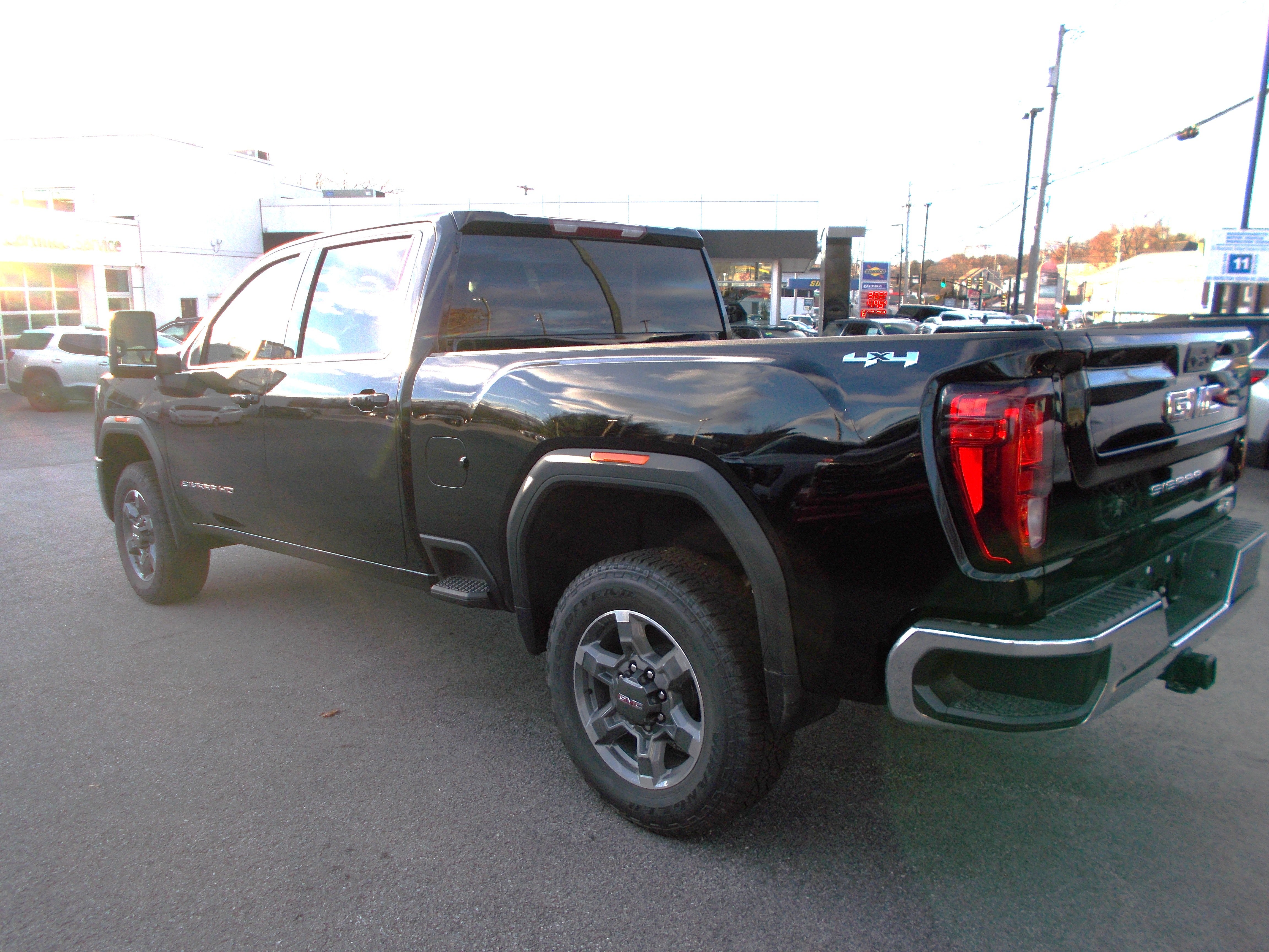 2026 GMC Sierra 2500 HD SLE