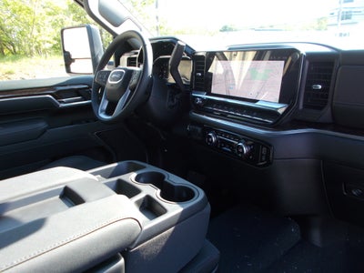 2025 GMC Sierra 2500 HD SLE