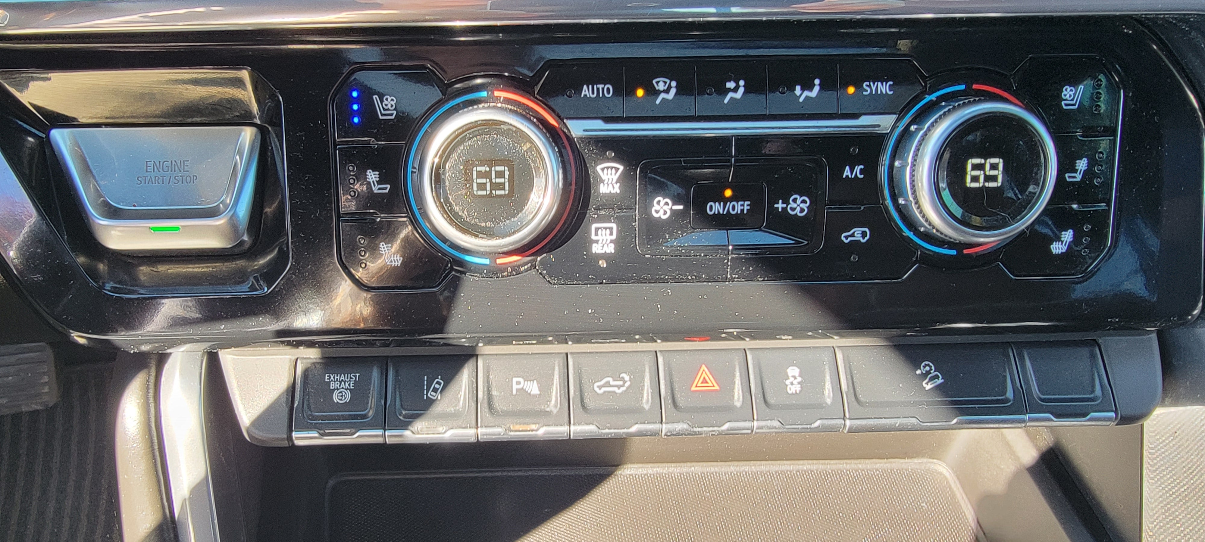 2025 GMC Sierra 2500 HD Denali Ultimate