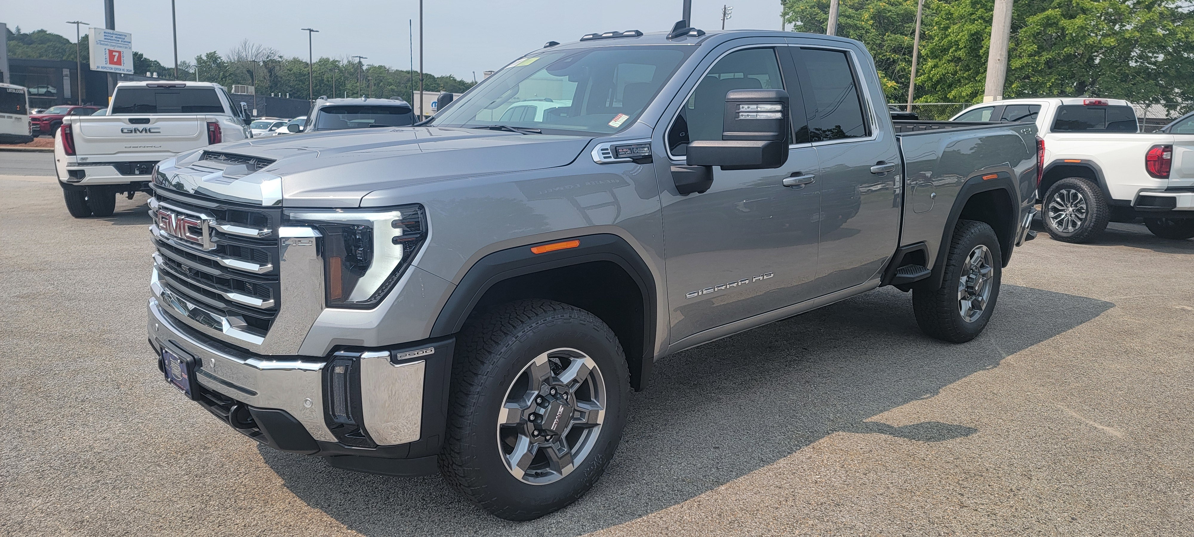 2026 GMC Sierra 2500 HD SLE