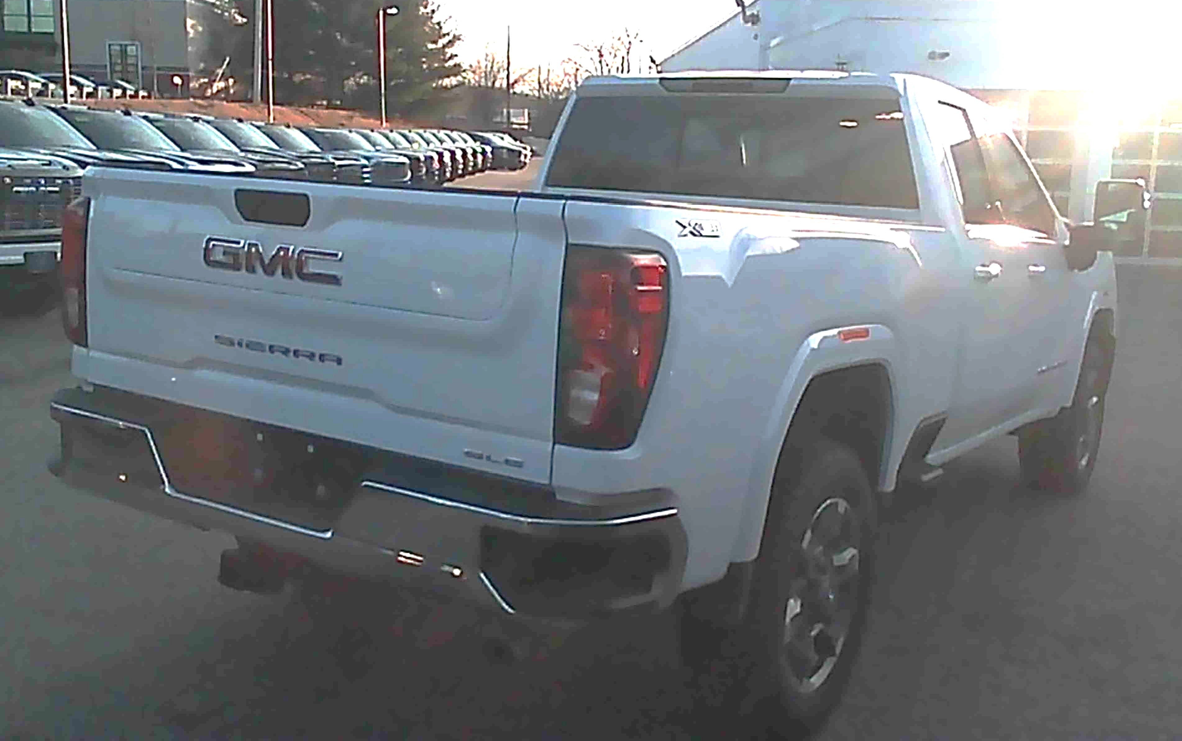 2026 GMC Sierra 2500 HD SLE