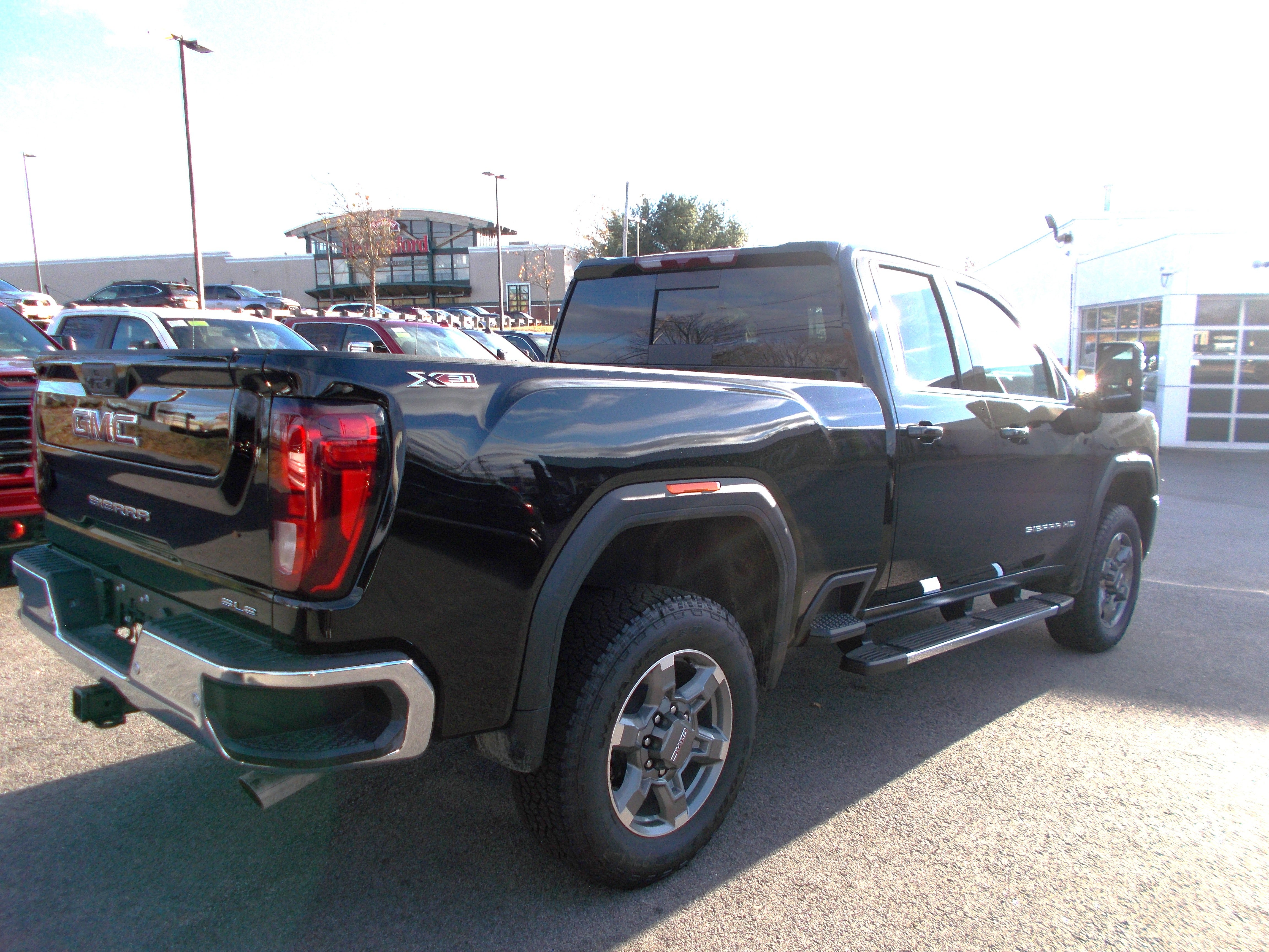2026 GMC Sierra 2500 HD SLE