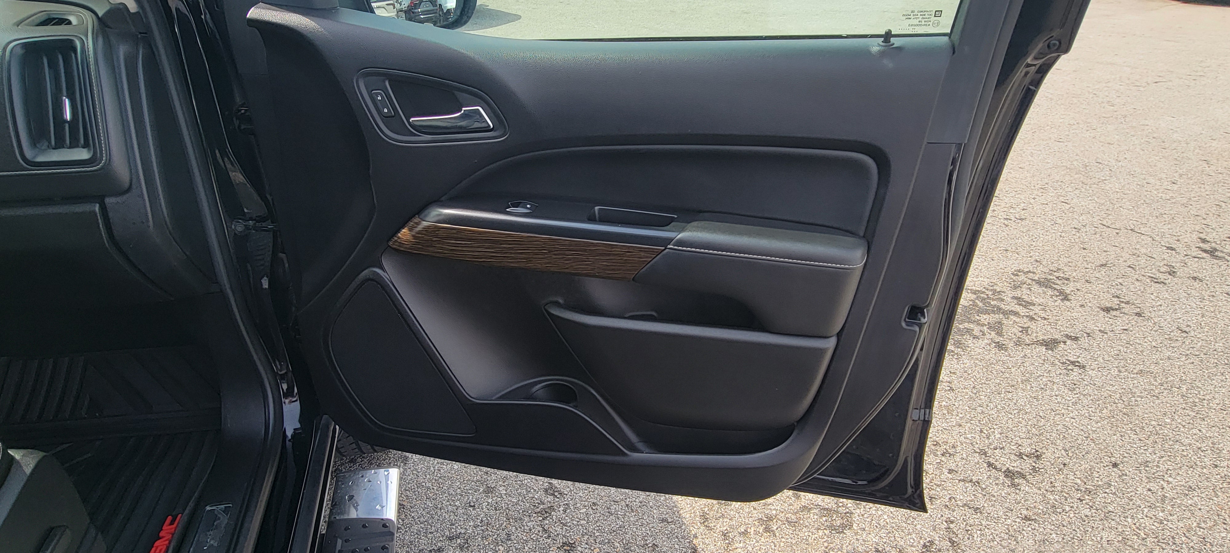 2018 GMC Canyon 4WD Denali